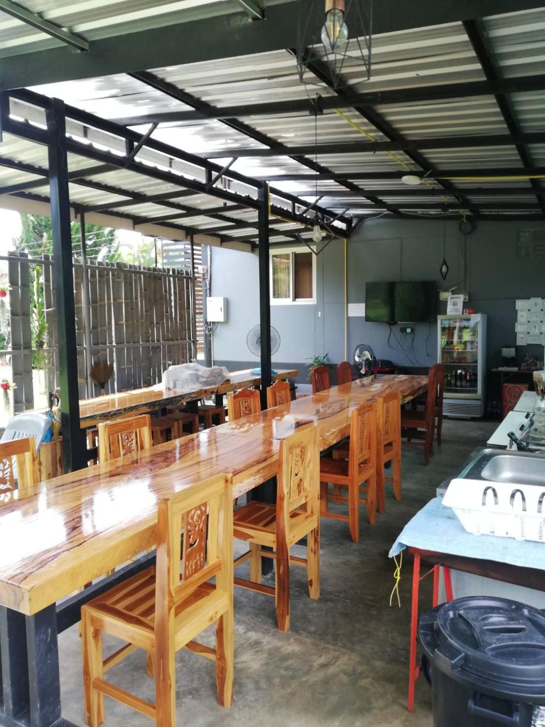 Thanorm Rak Resort
