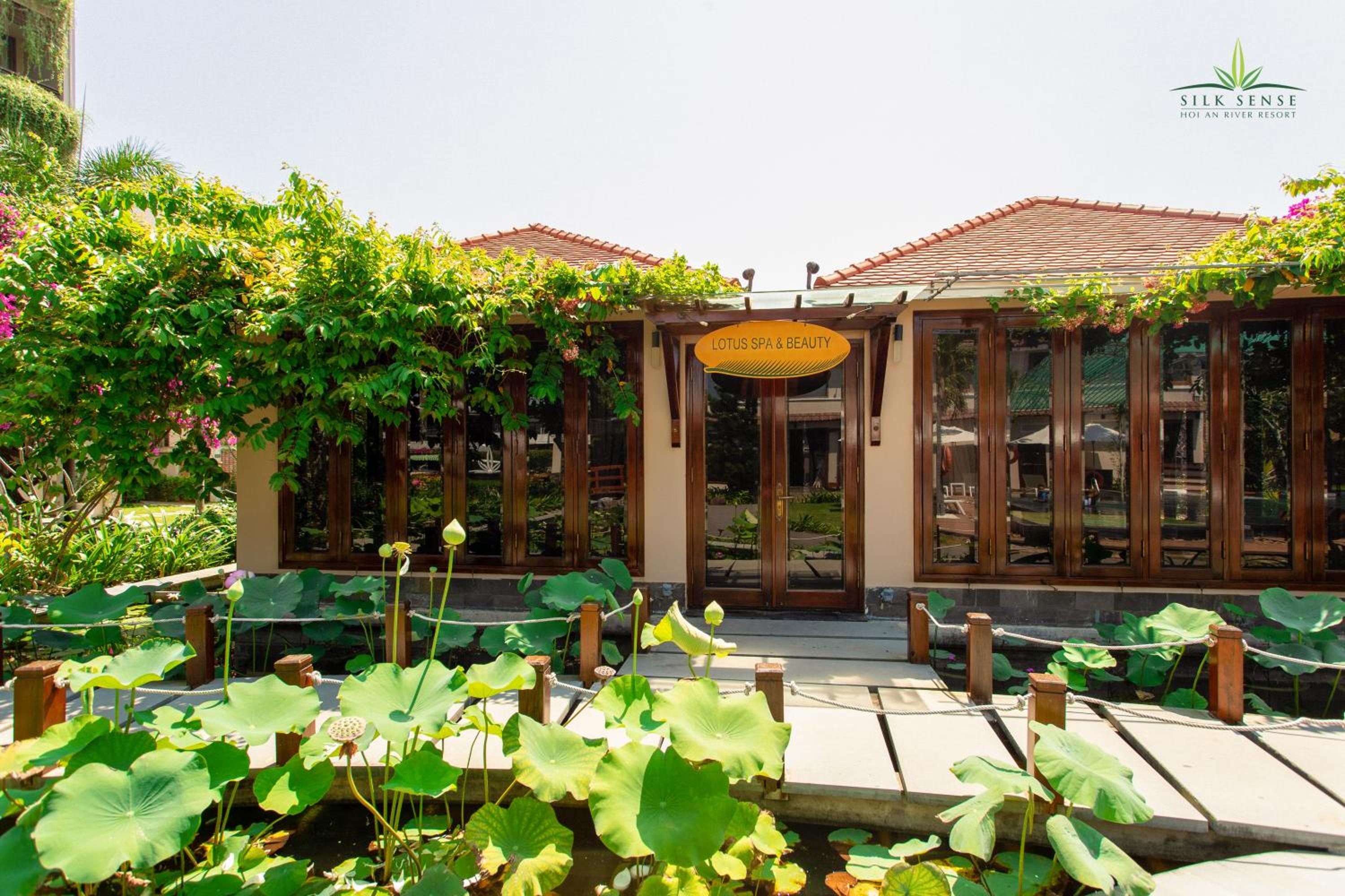 Silk Sense Hoi An River Resort - Green Luxury Escape