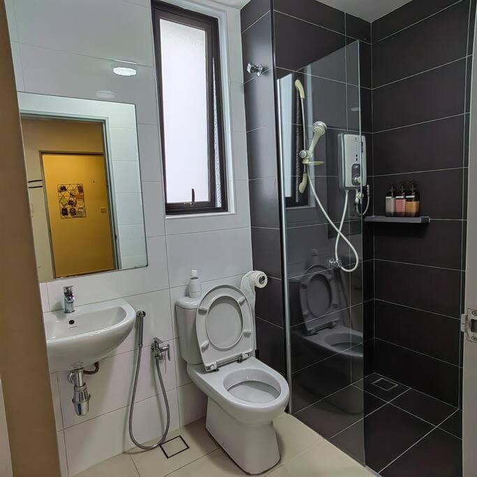 ALOCASIA Geniehome 3BR Free Wifi @ Utropolis Shah Alam, photo 25