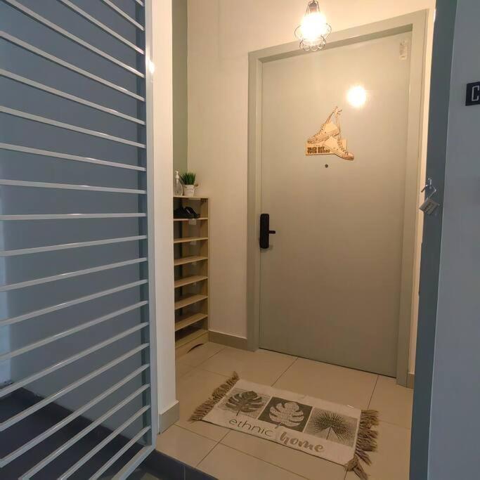 ALOCASIA Geniehome 3BR Free Wifi @ Utropolis Shah Alam, photo 36