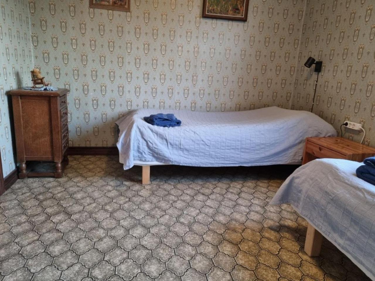 Photo 33