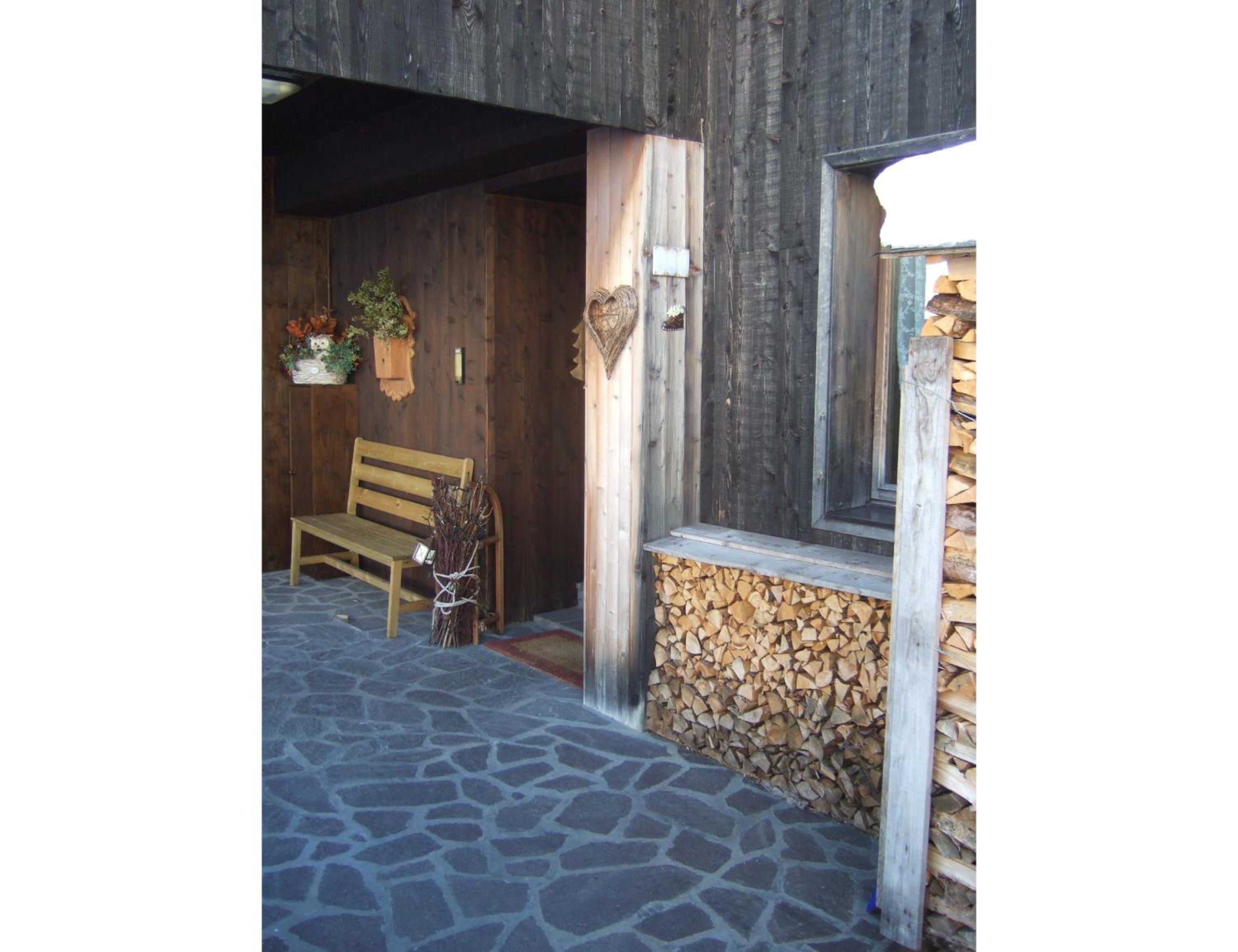 Cristallo & Faloria Suite Apartments view 5
