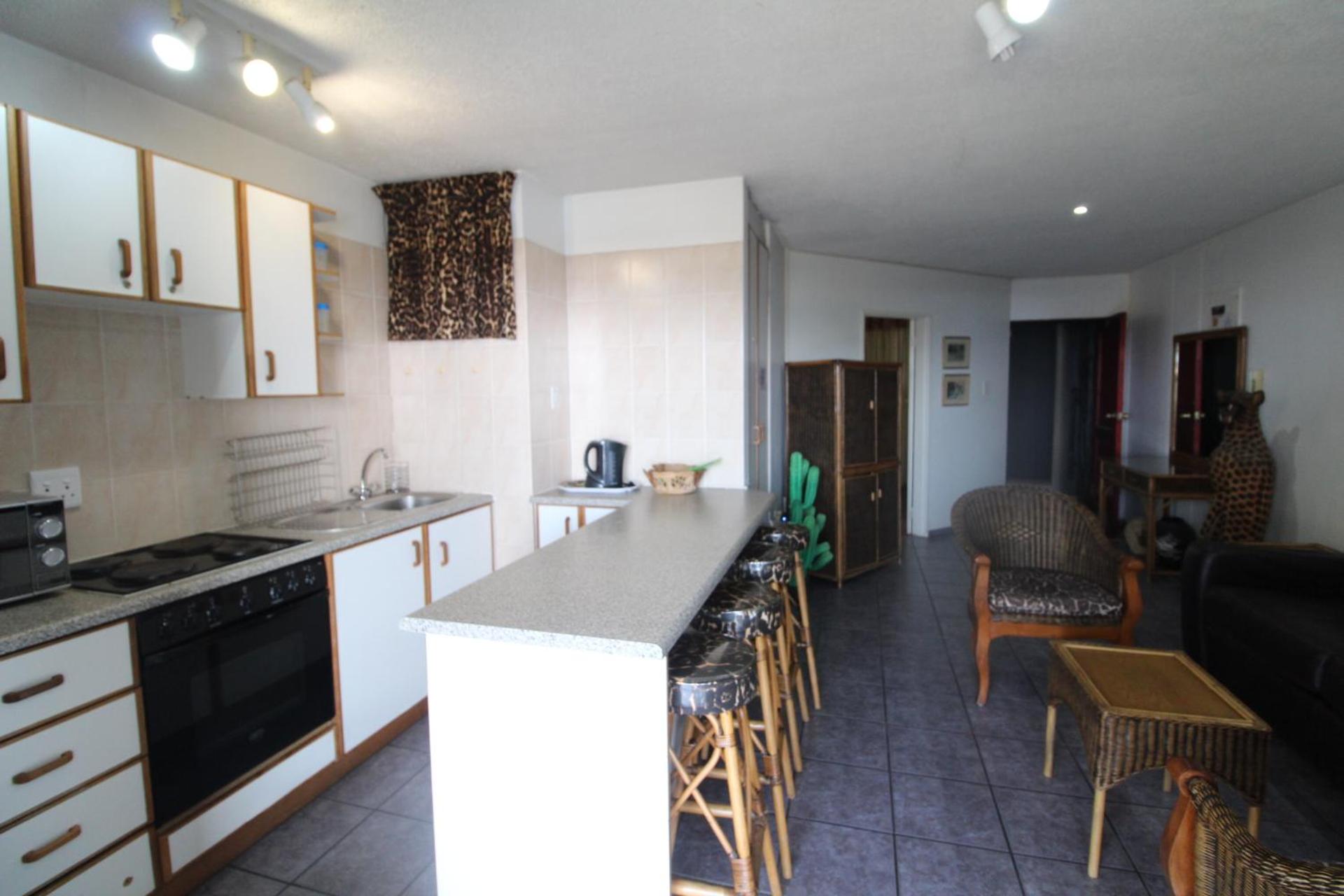 Boulevard 113 view 5