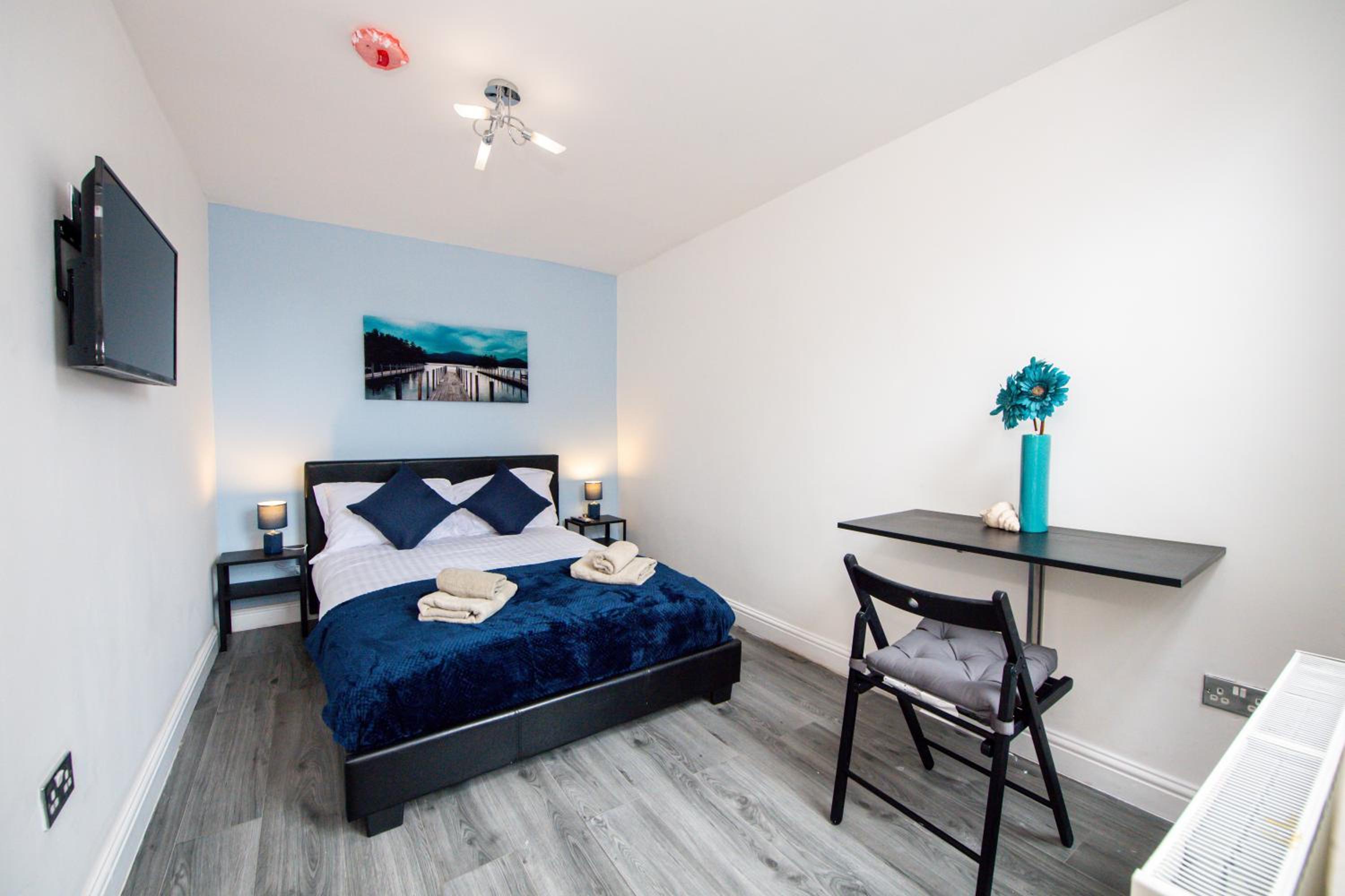 Five Seasons Liverpool City - Modern Studios near Anfield view 3