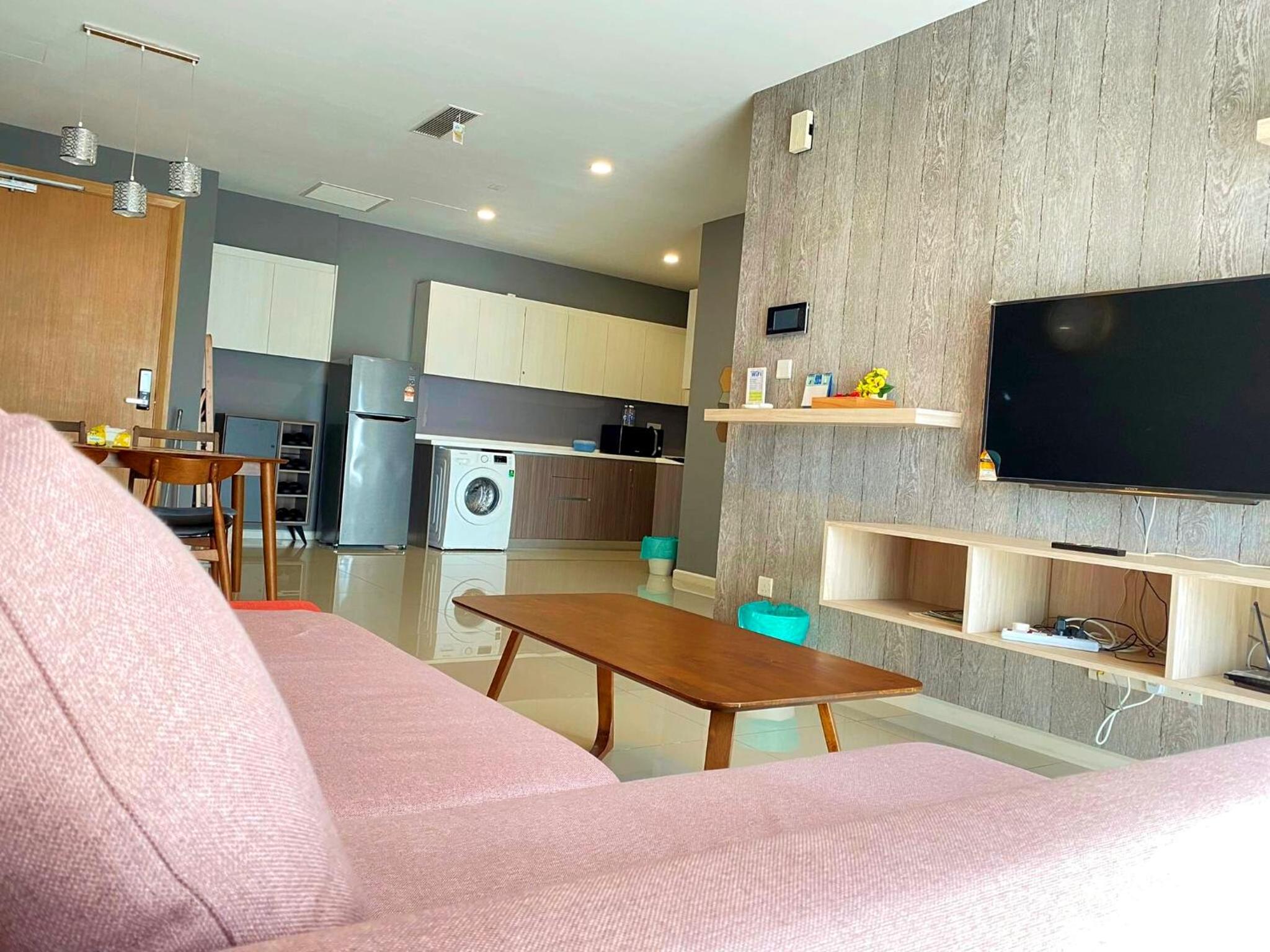 【NETFLIX】Suasana Suites,Nxt to CIQ【PoolGym&WIFI】