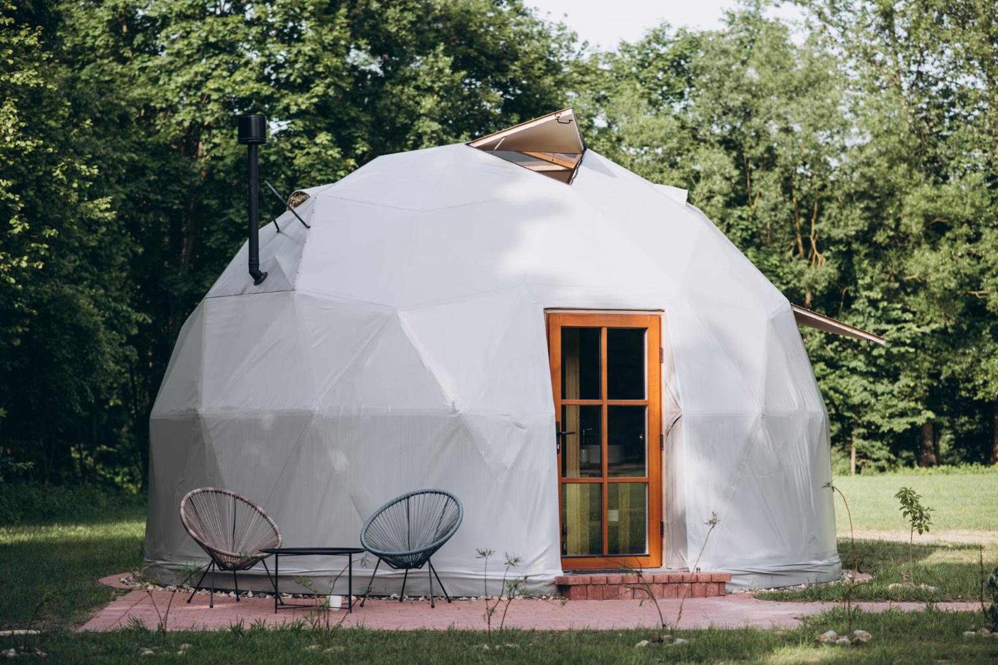 VasaRojaus Kupolai