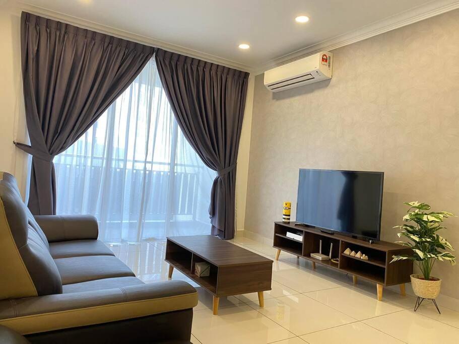 Lovely and Exclusive 3 bedrooms apt@KSL Daya