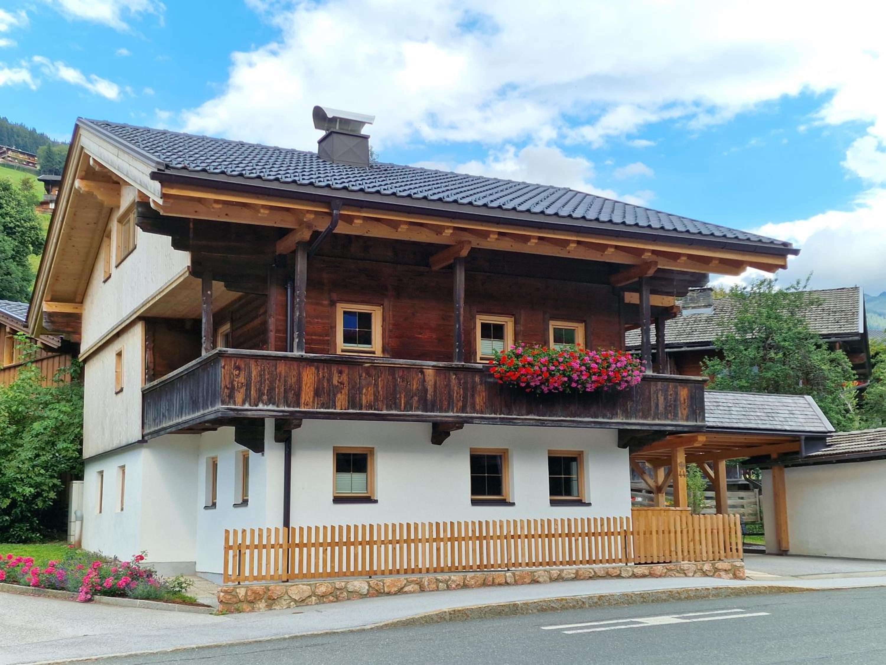 Kast'l Apartments