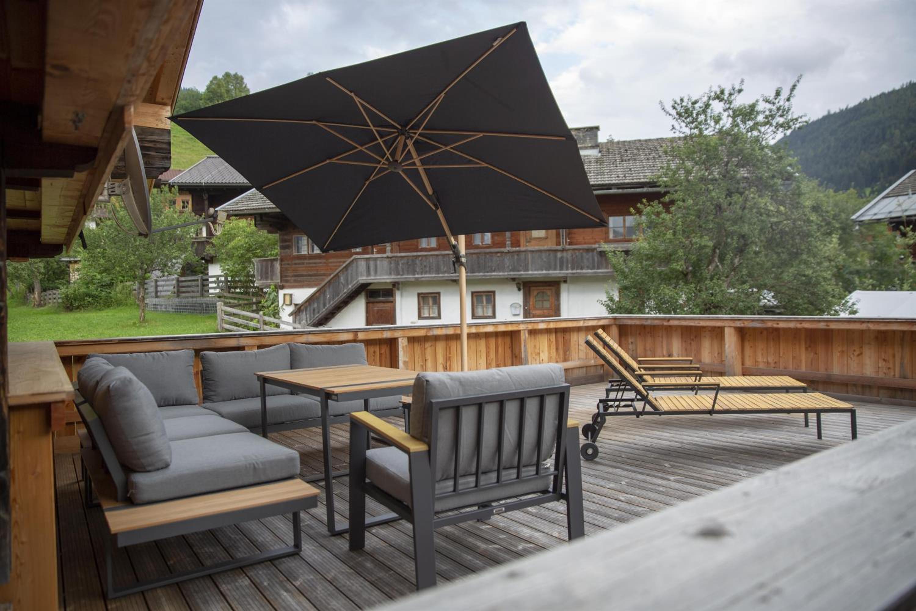 Kast'l Apartments