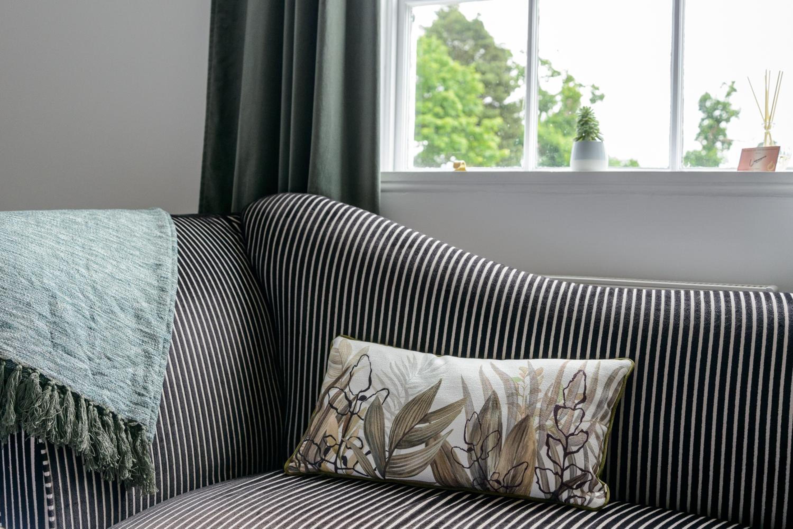 The Retreat New Forest view 5