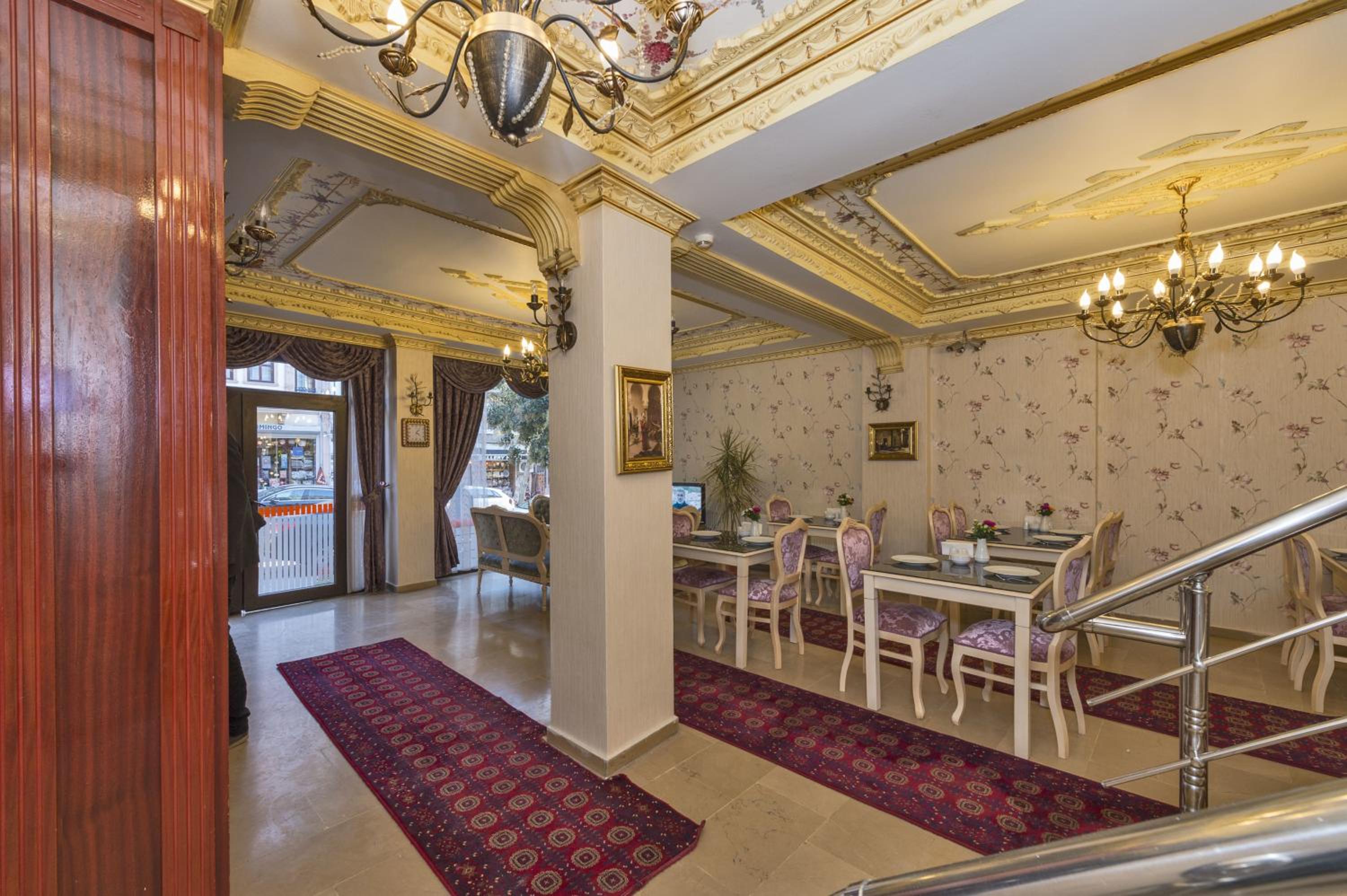 Istanbul Holiday Hotel - Image 43