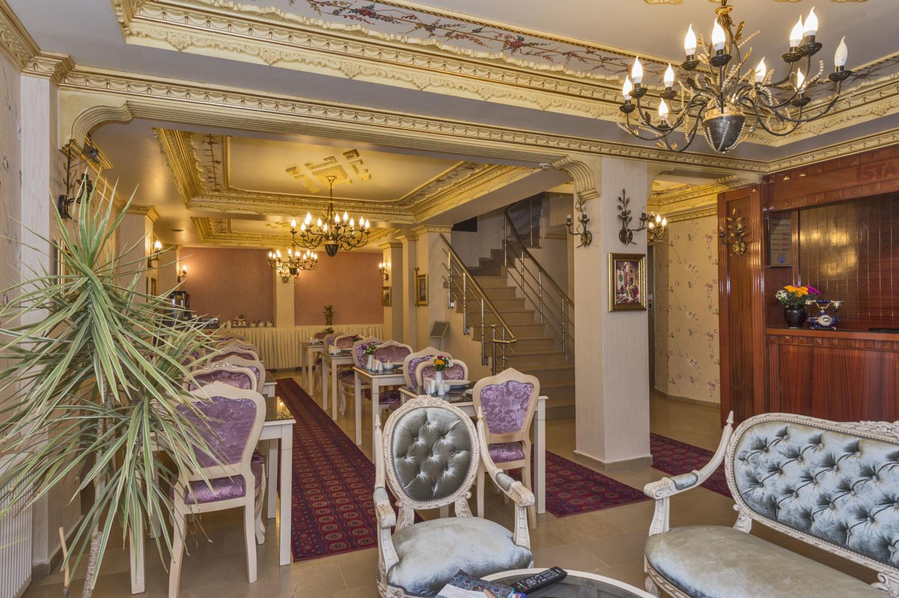 Istanbul Holiday Hotel - Image 20