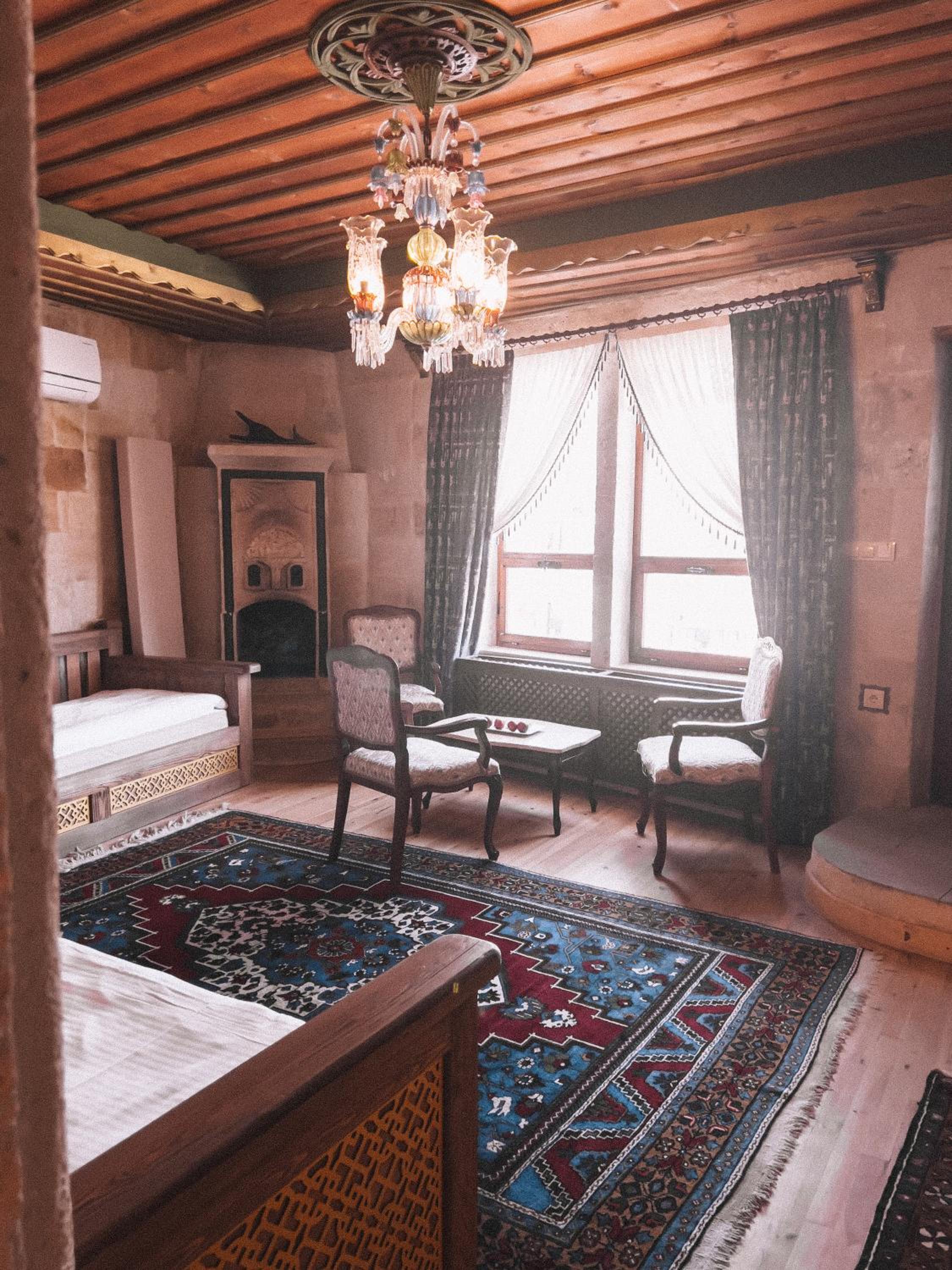 Local Cave House Hotel - Image 67