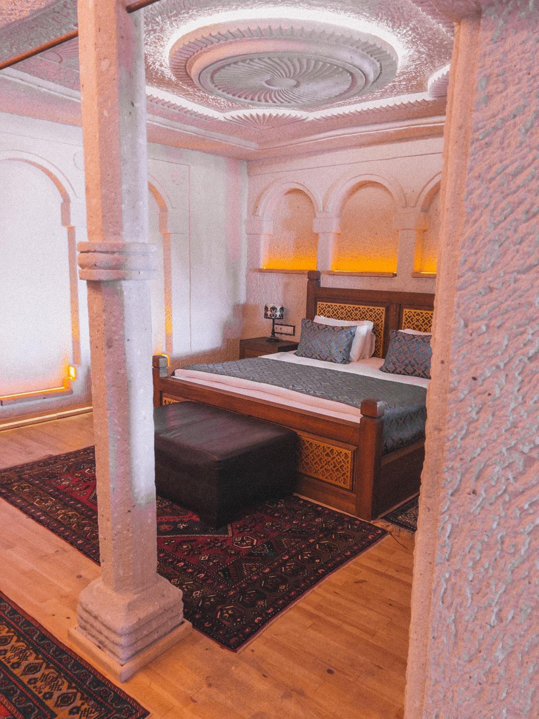 Local Cave House Hotel - Image 53