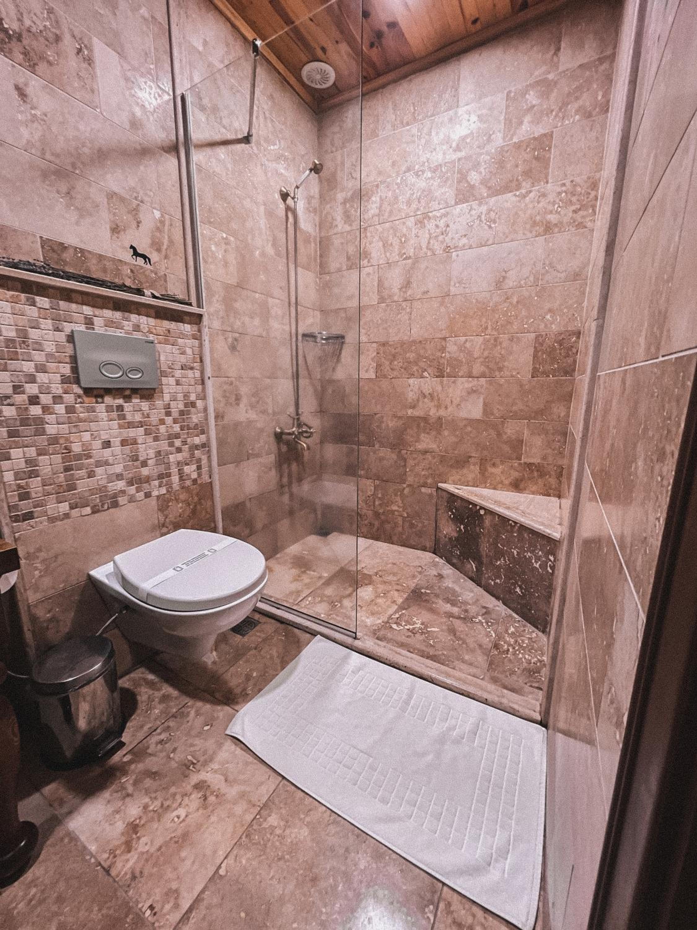 Local Cave House Hotel - Image 130