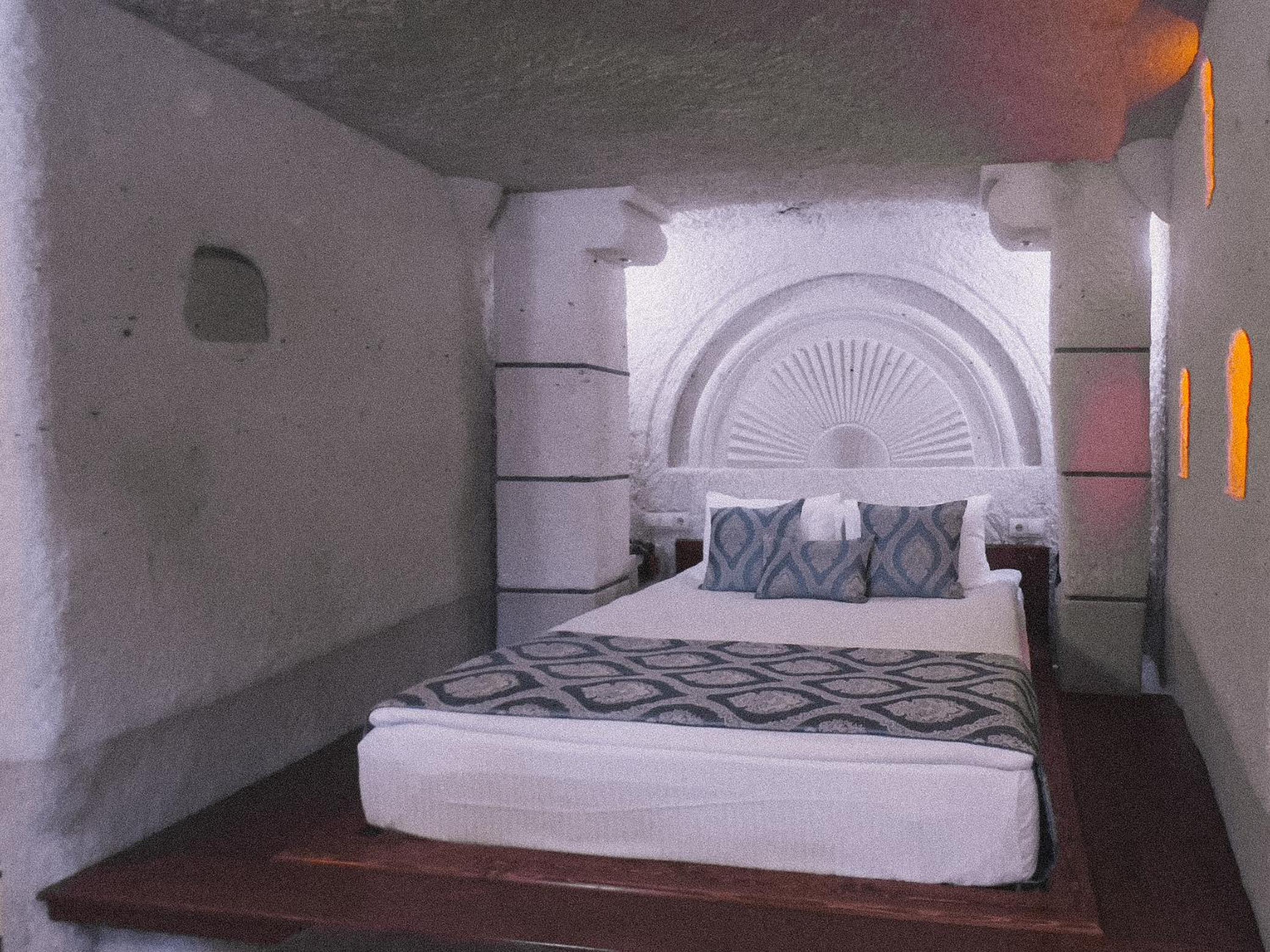 Local Cave House Hotel - Image 73