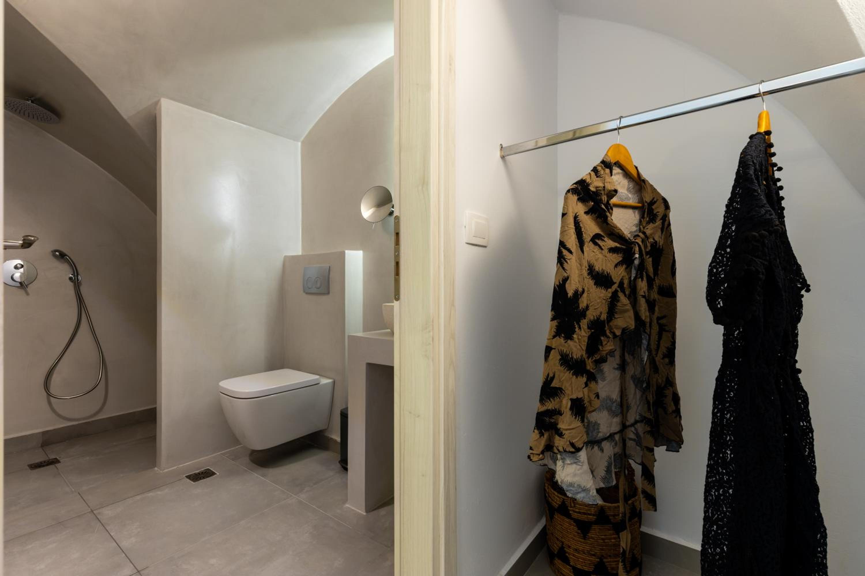 Photo 70