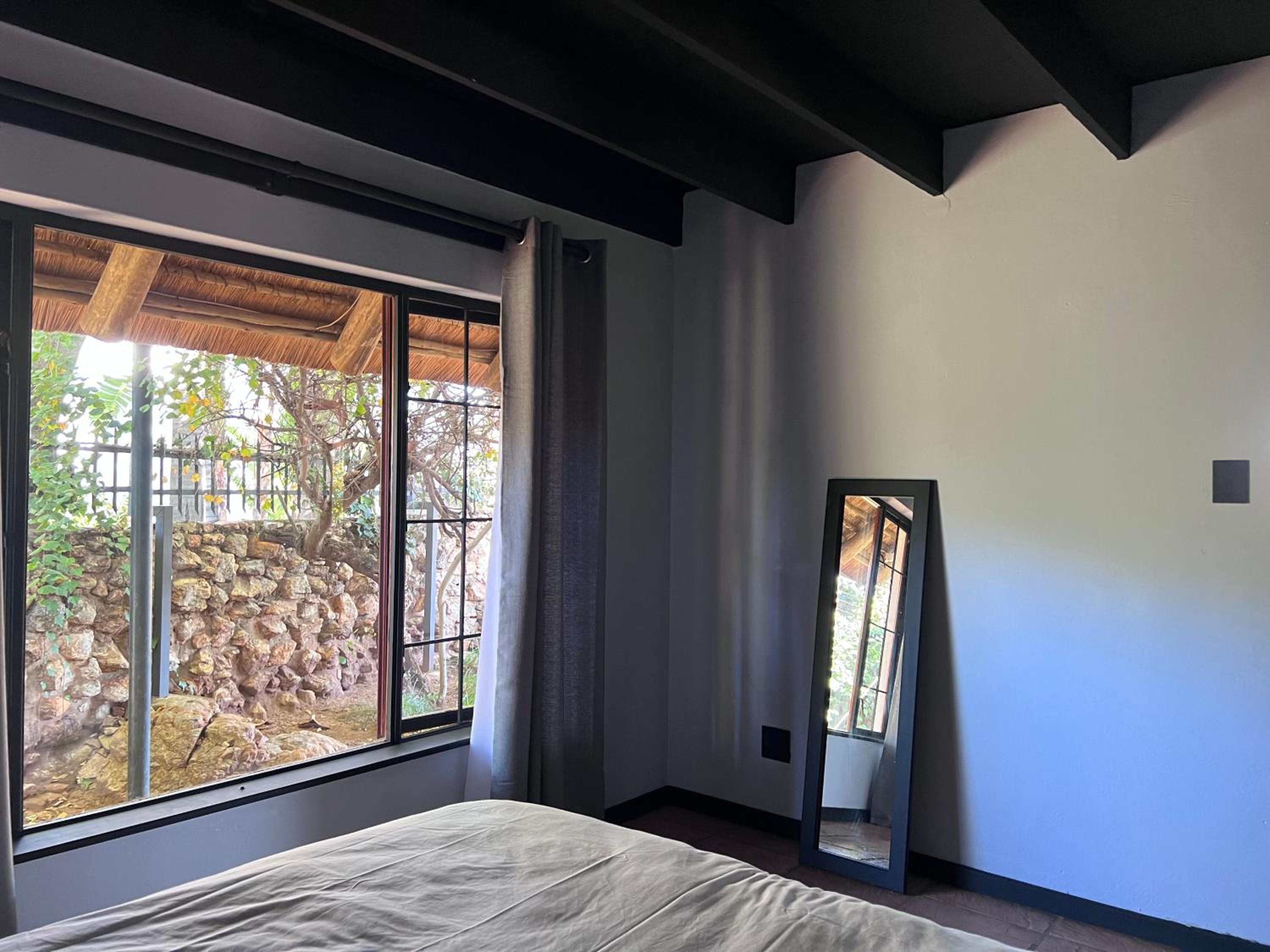 Acoustic Guest House