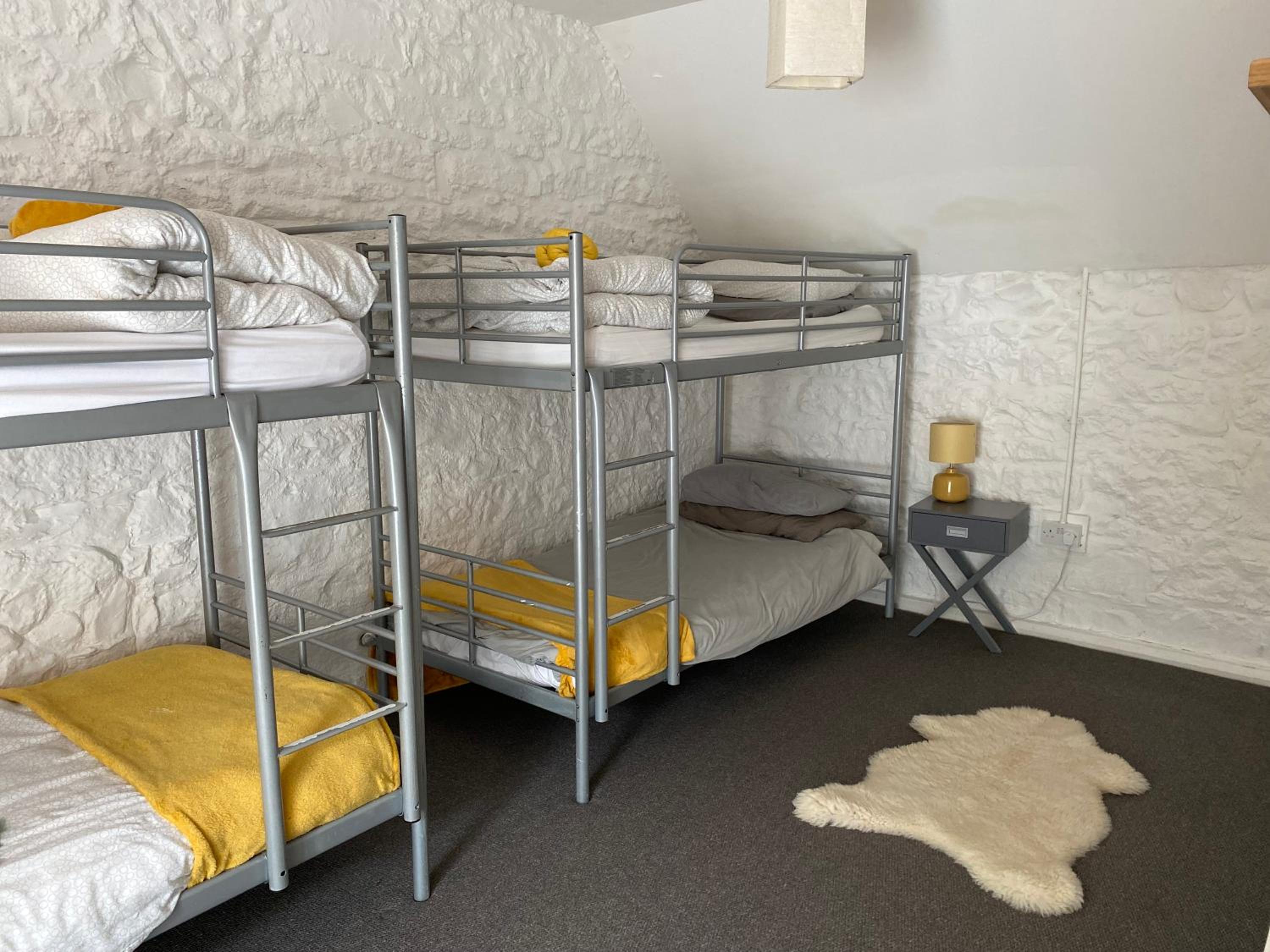 Hartfield House Hostel