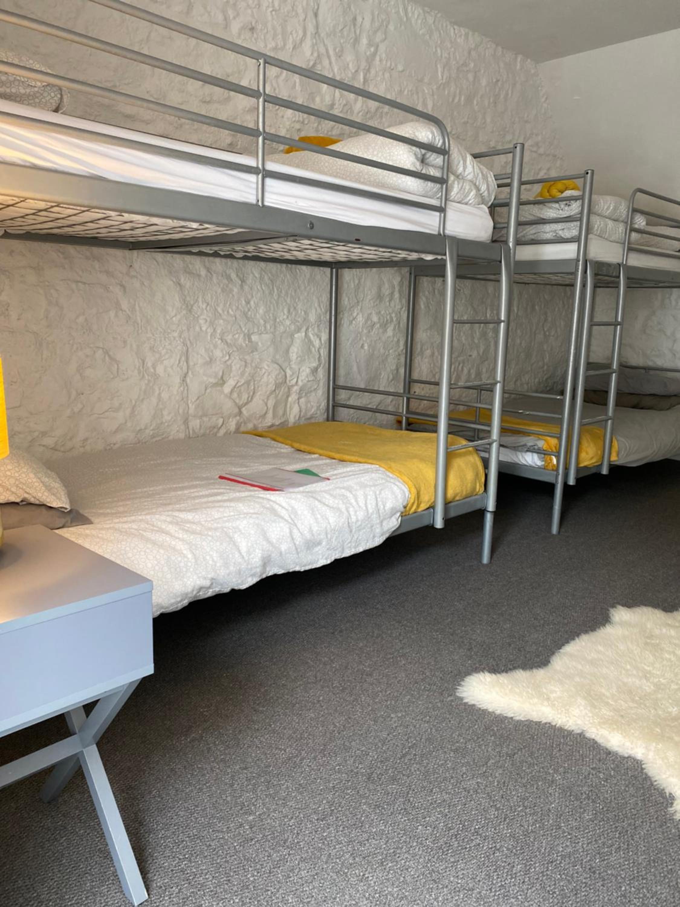 Hartfield House Hostel