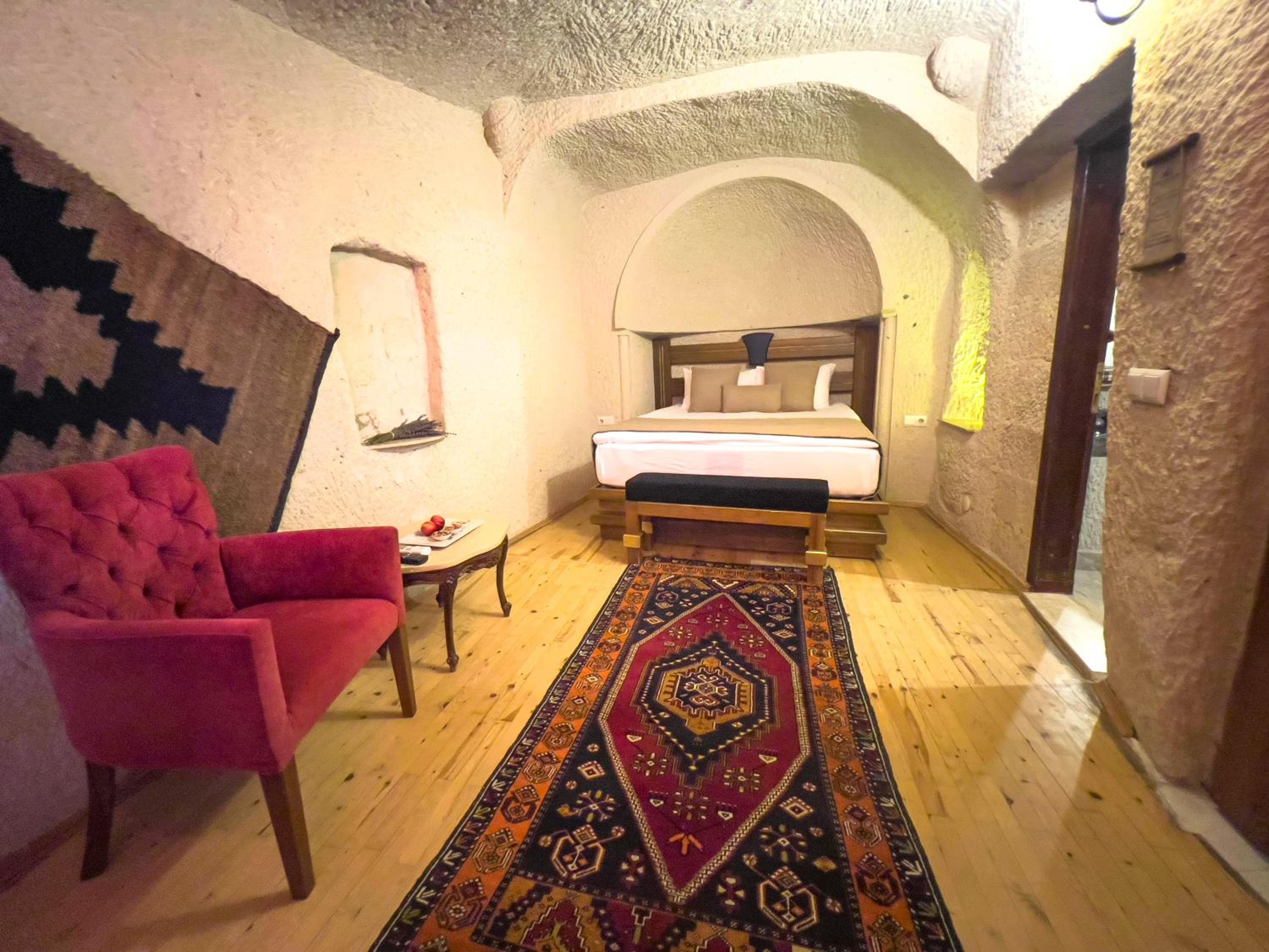 Local Cave House Hotel - Image 138