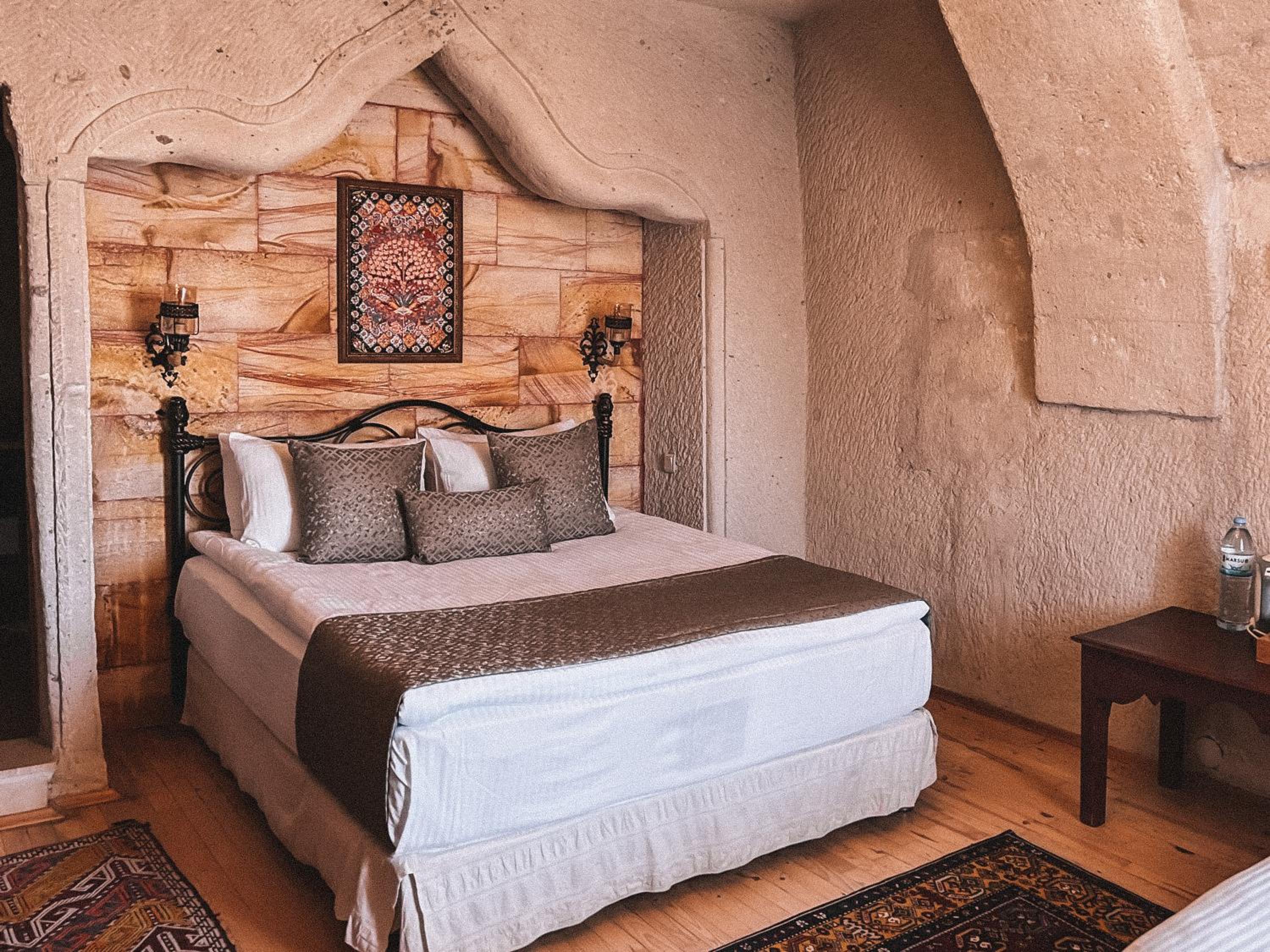 Local Cave House Hotel - Image 83