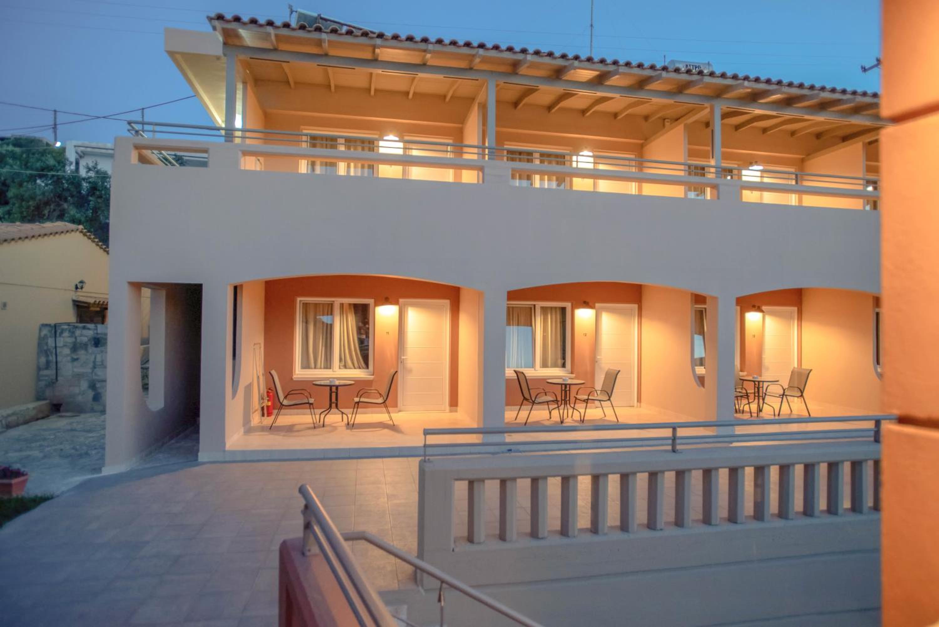 Hotel Anatoli Apartments - Image 1