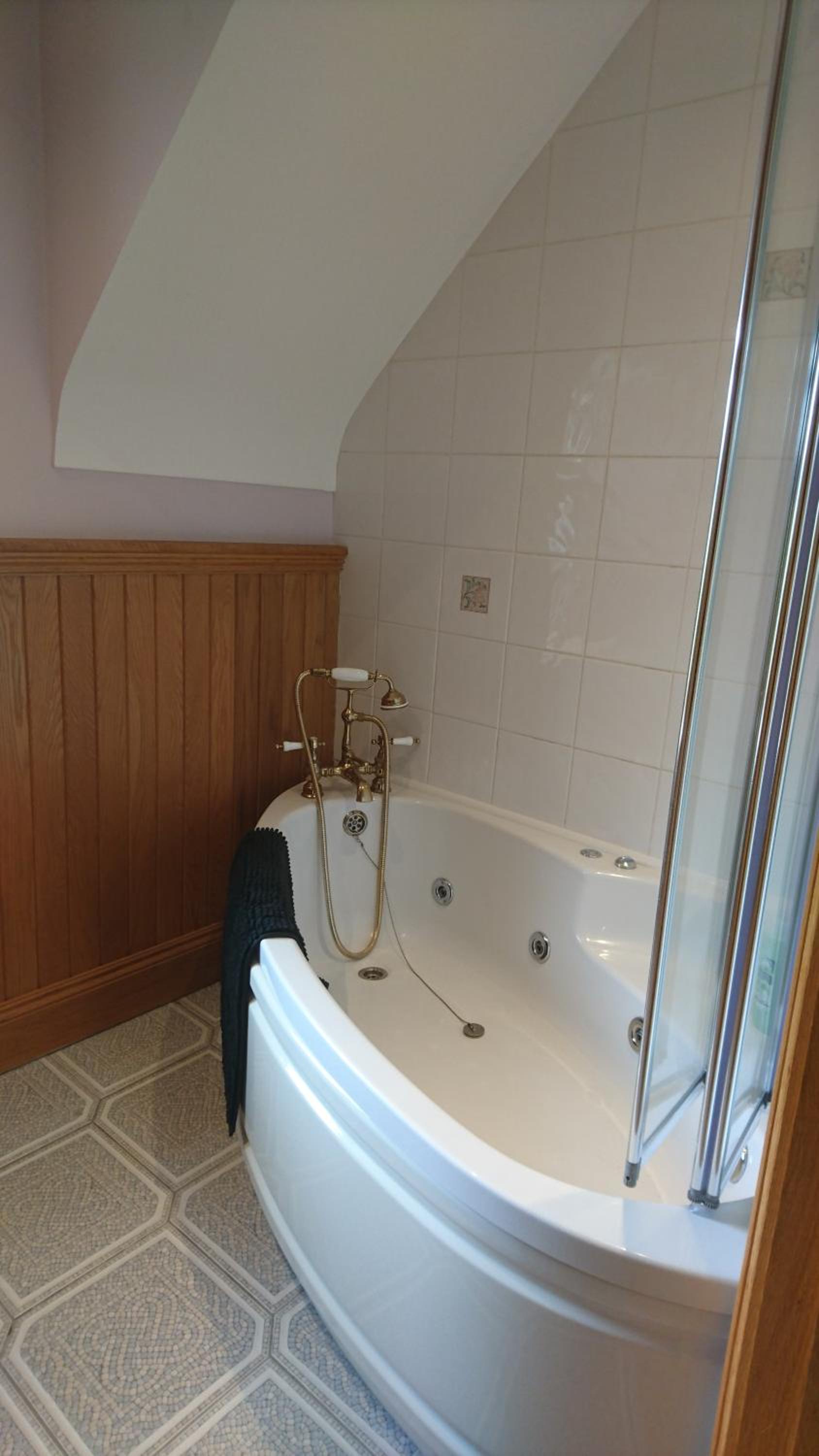 Rossclare Lodge