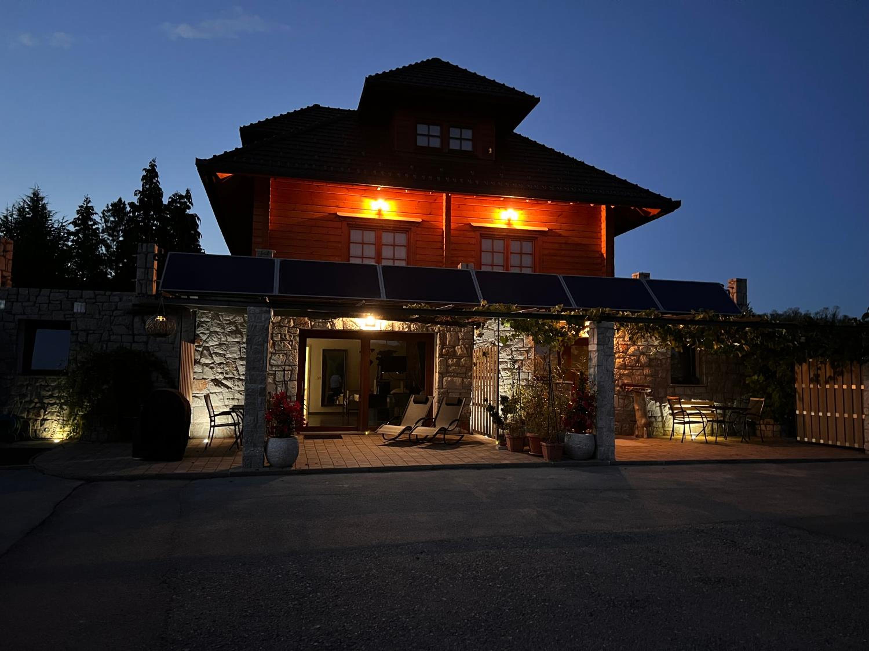 Lovely apartment in nature with sauna view 2
