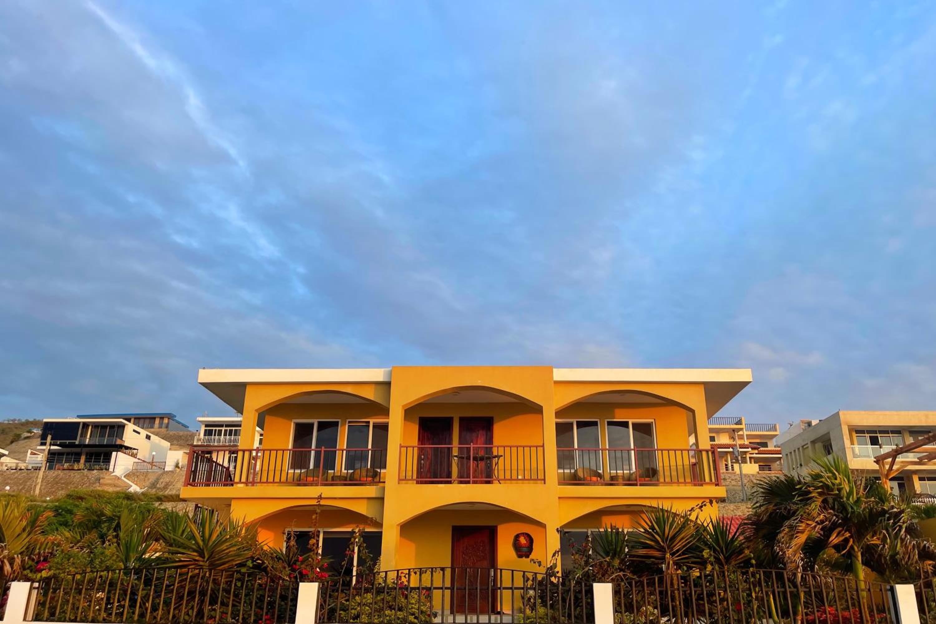 Beso del Sol view 5