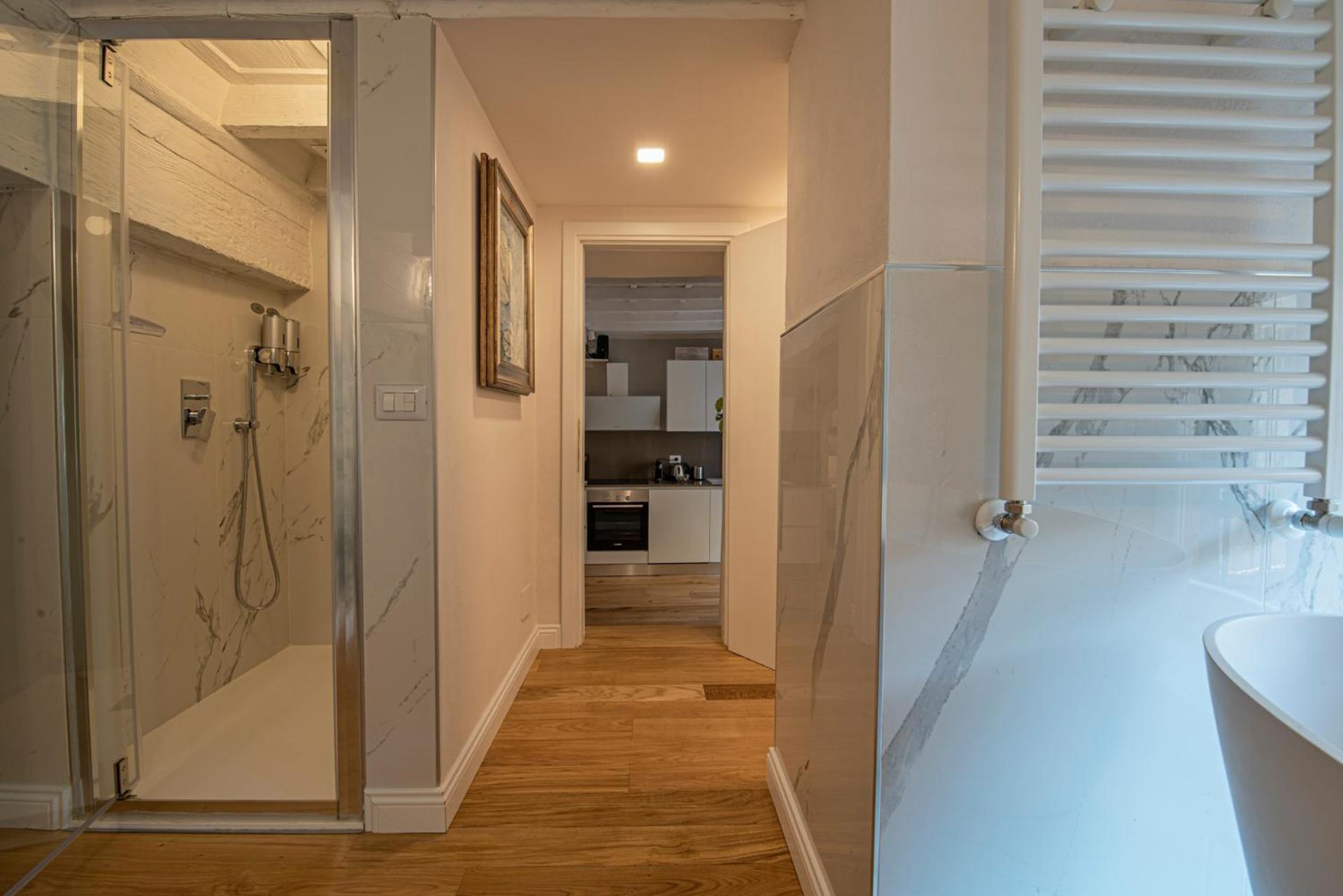 Peruzzi Royal Suite