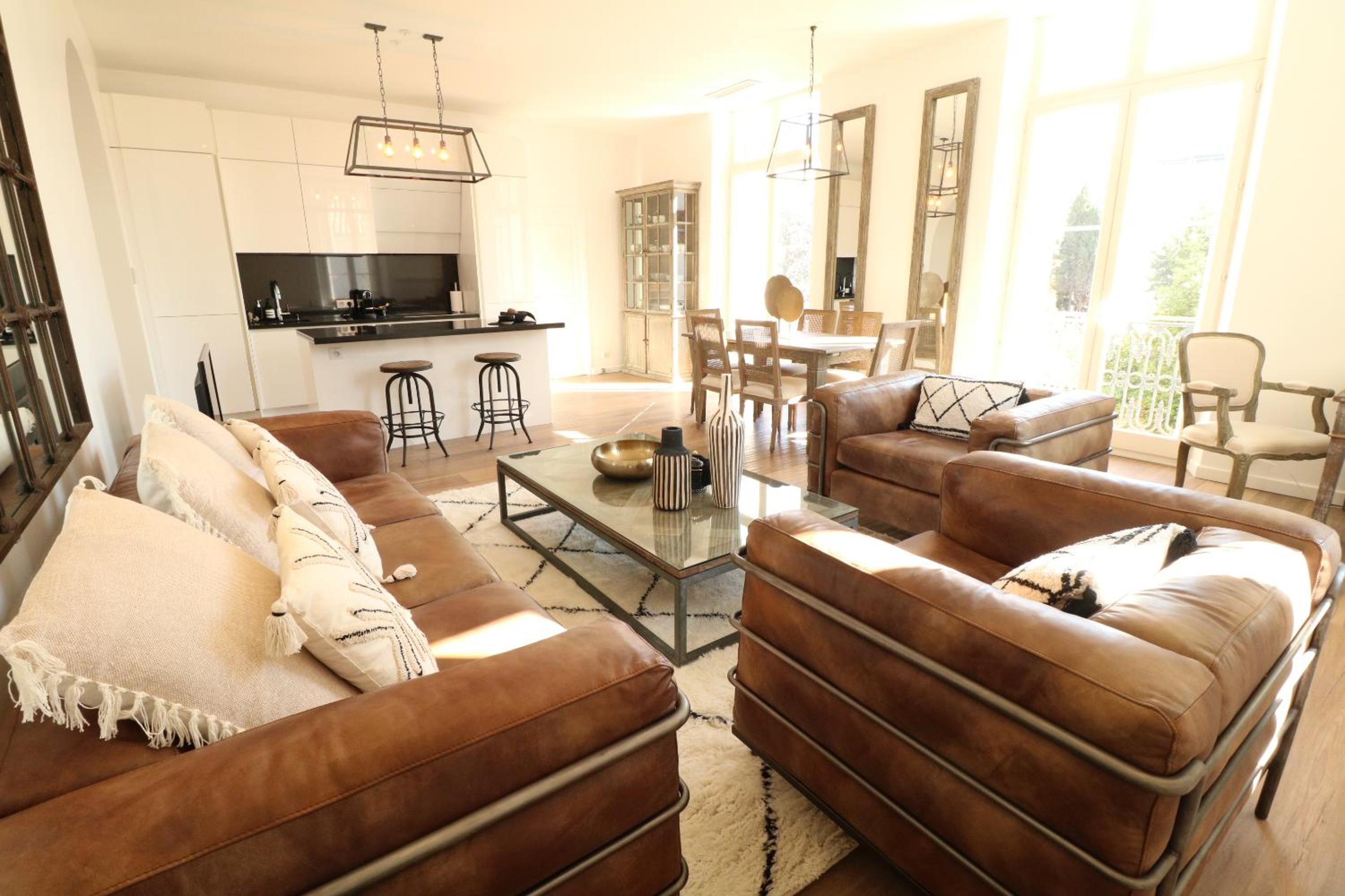 Beautiful 3 bedroom Carlton Canada 403 photo 2