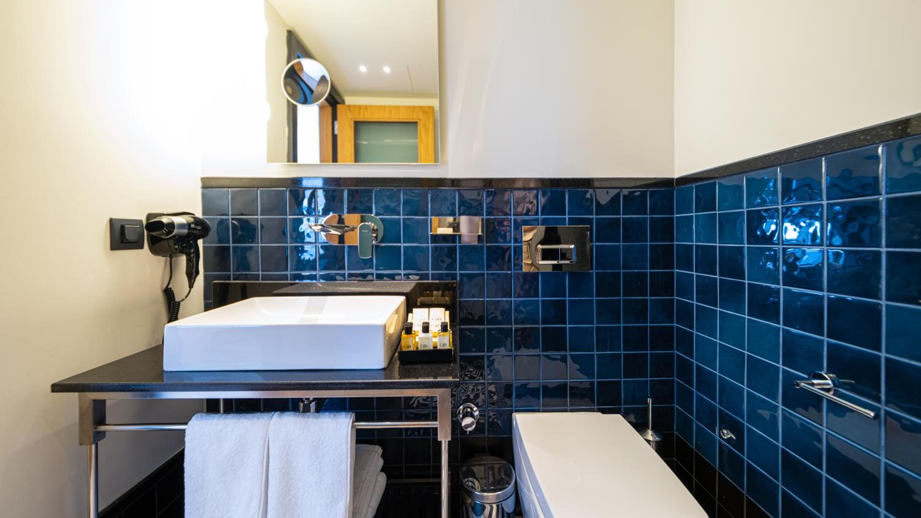 The Gift Otel - Image 36