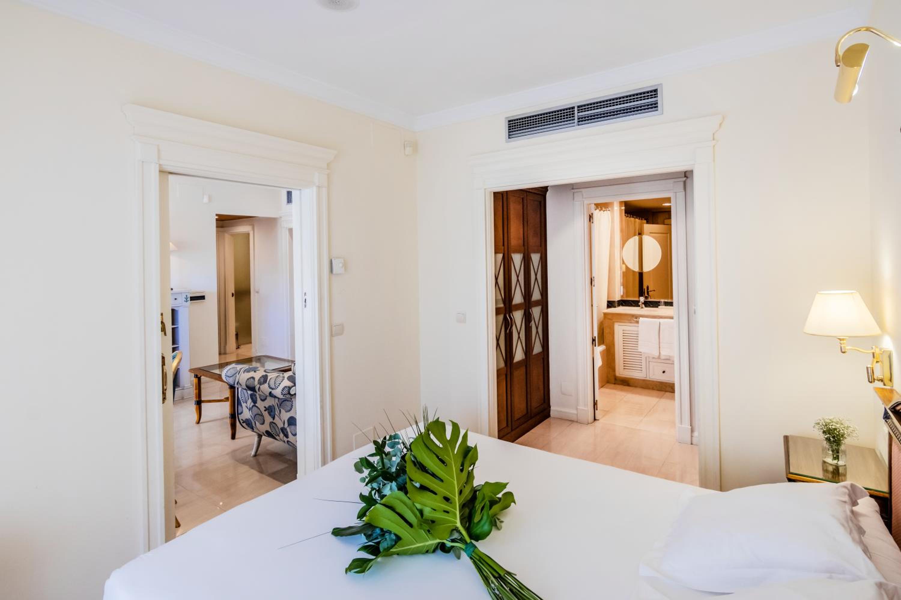 Guadalpin Suites