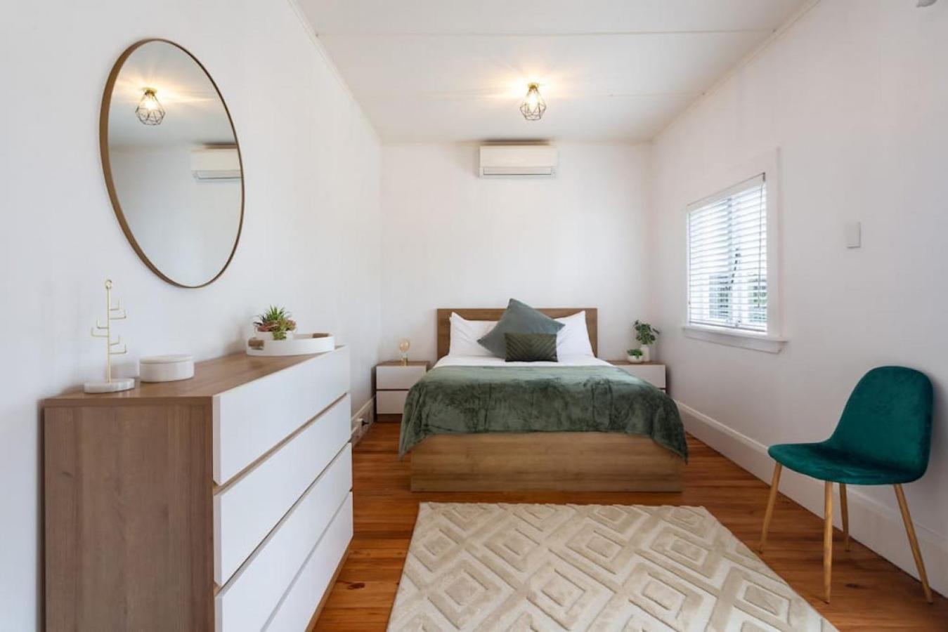 Quiet Herne Bay home with 2 bedrooms view 2