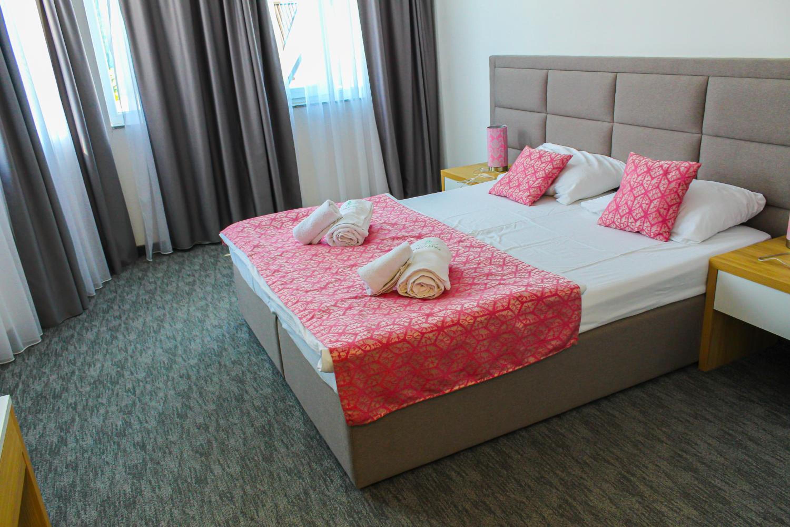 Oaza Mira Hotel & Resort-فندق ومنتجع واحة الهدوء