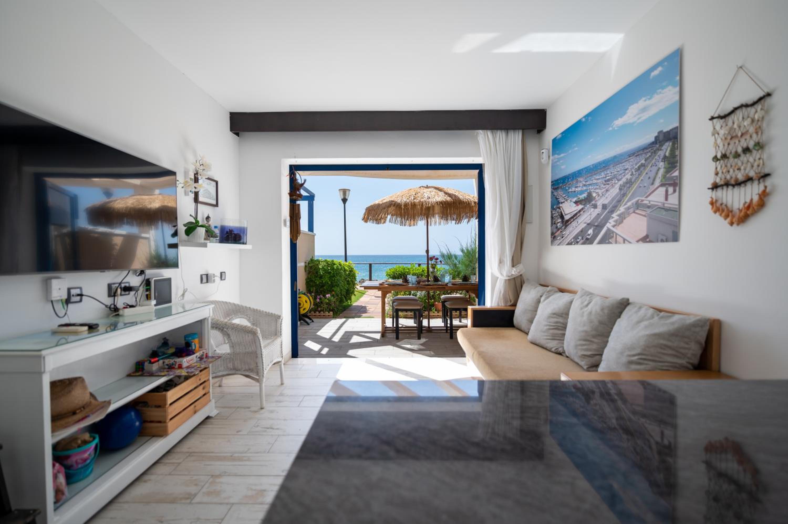 Apartamentos Playa Feliz