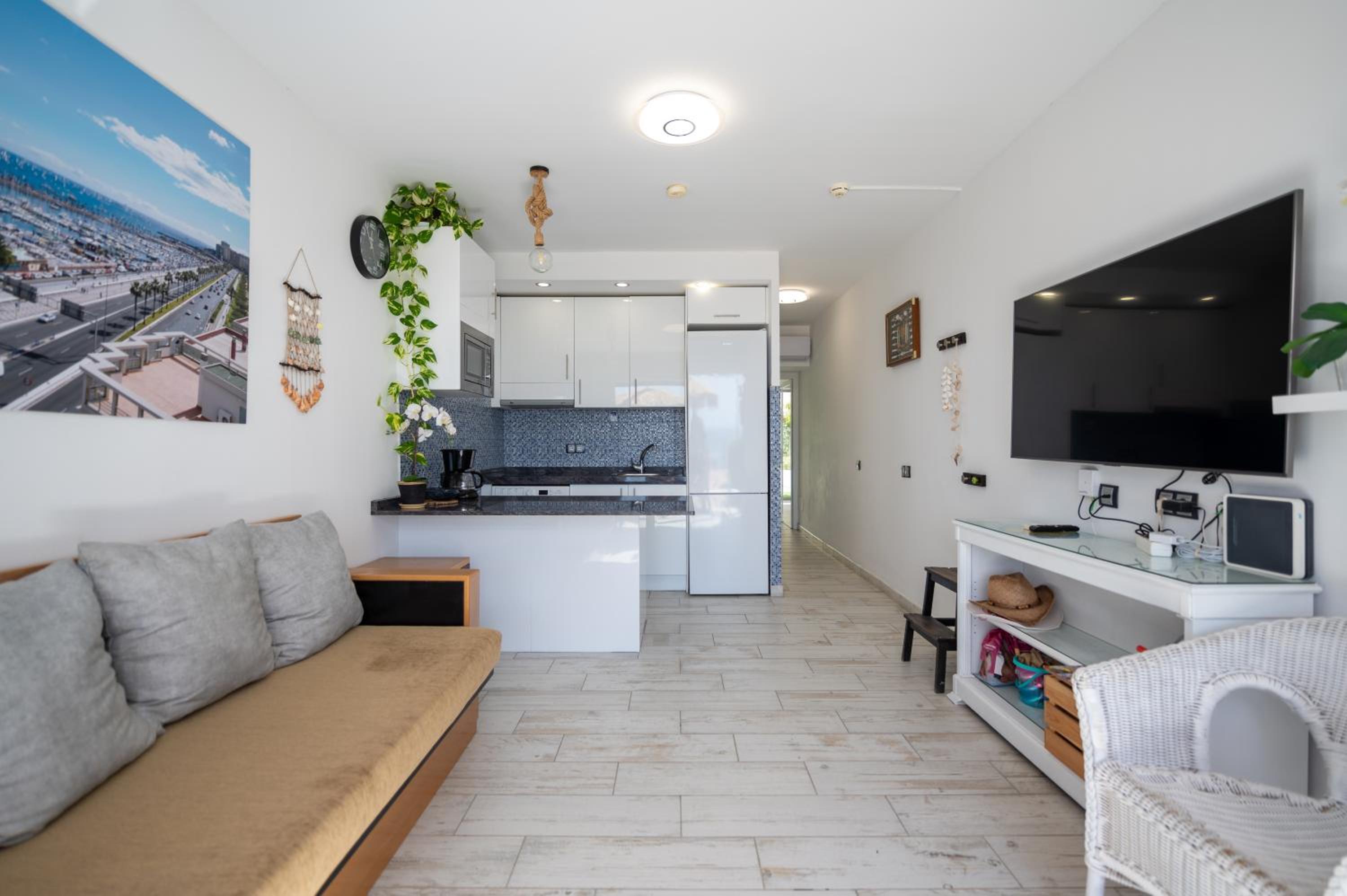 Apartamentos Playa Feliz