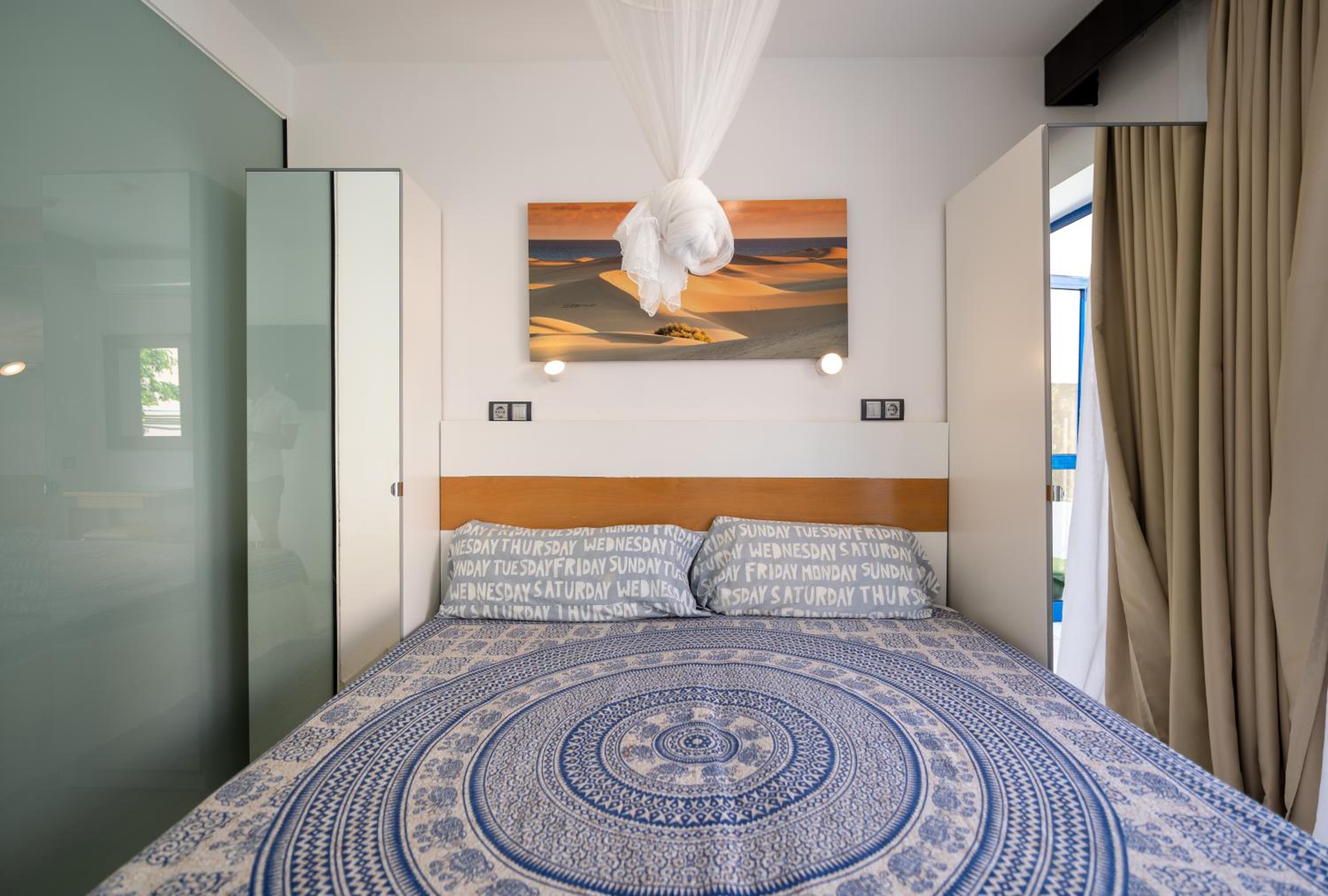 Apartamentos Playa Feliz