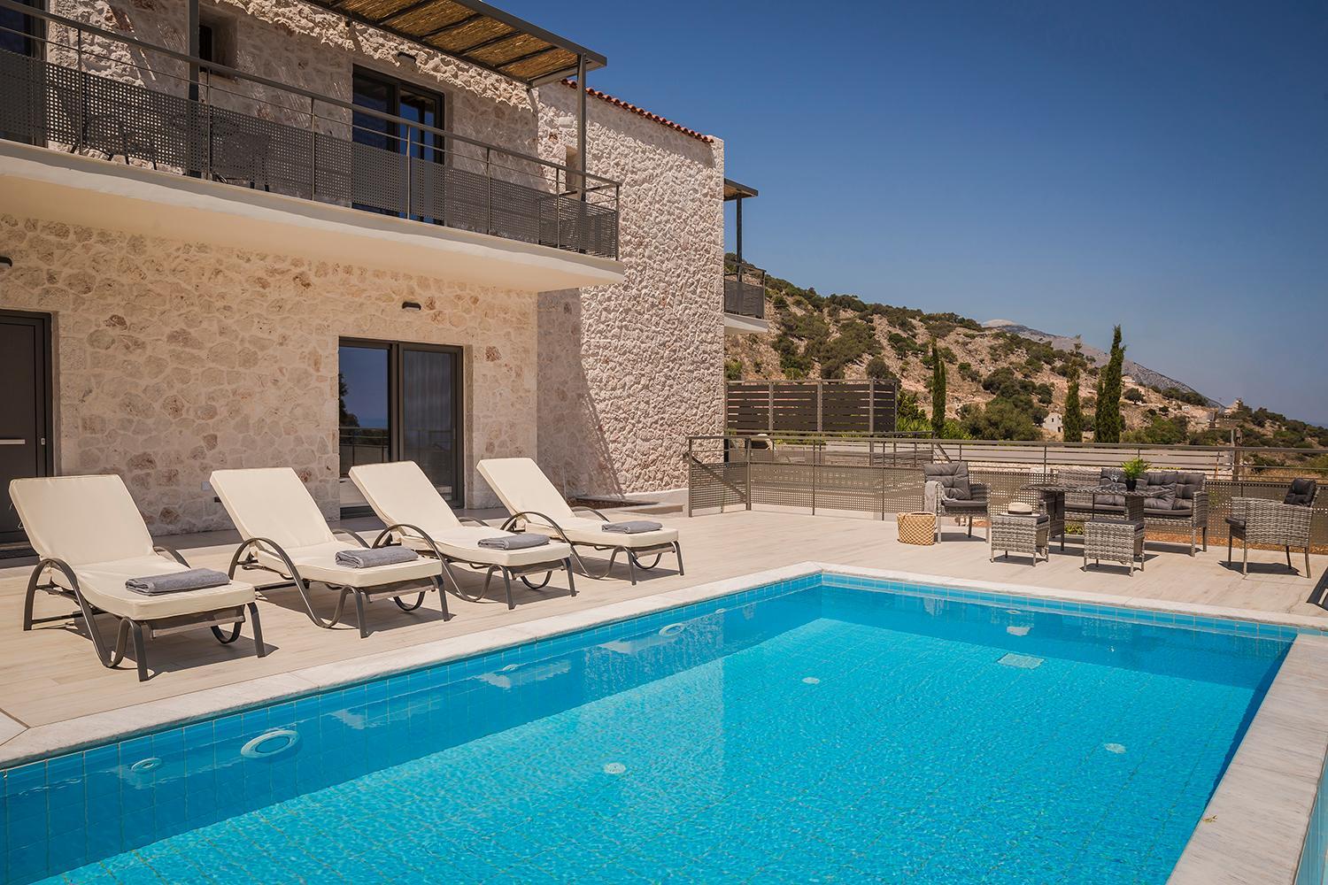 Petradi Villas Skala