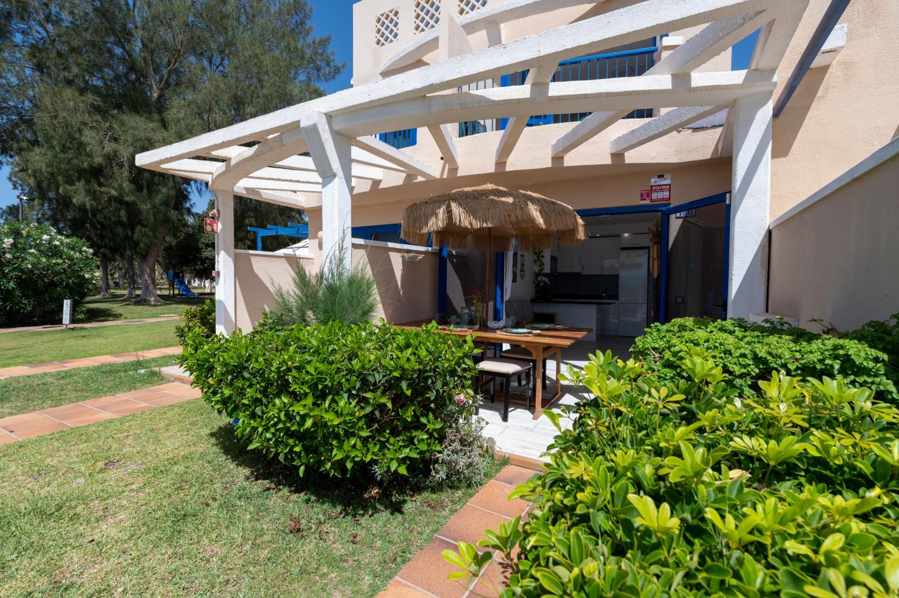 Apartamentos Playa Feliz