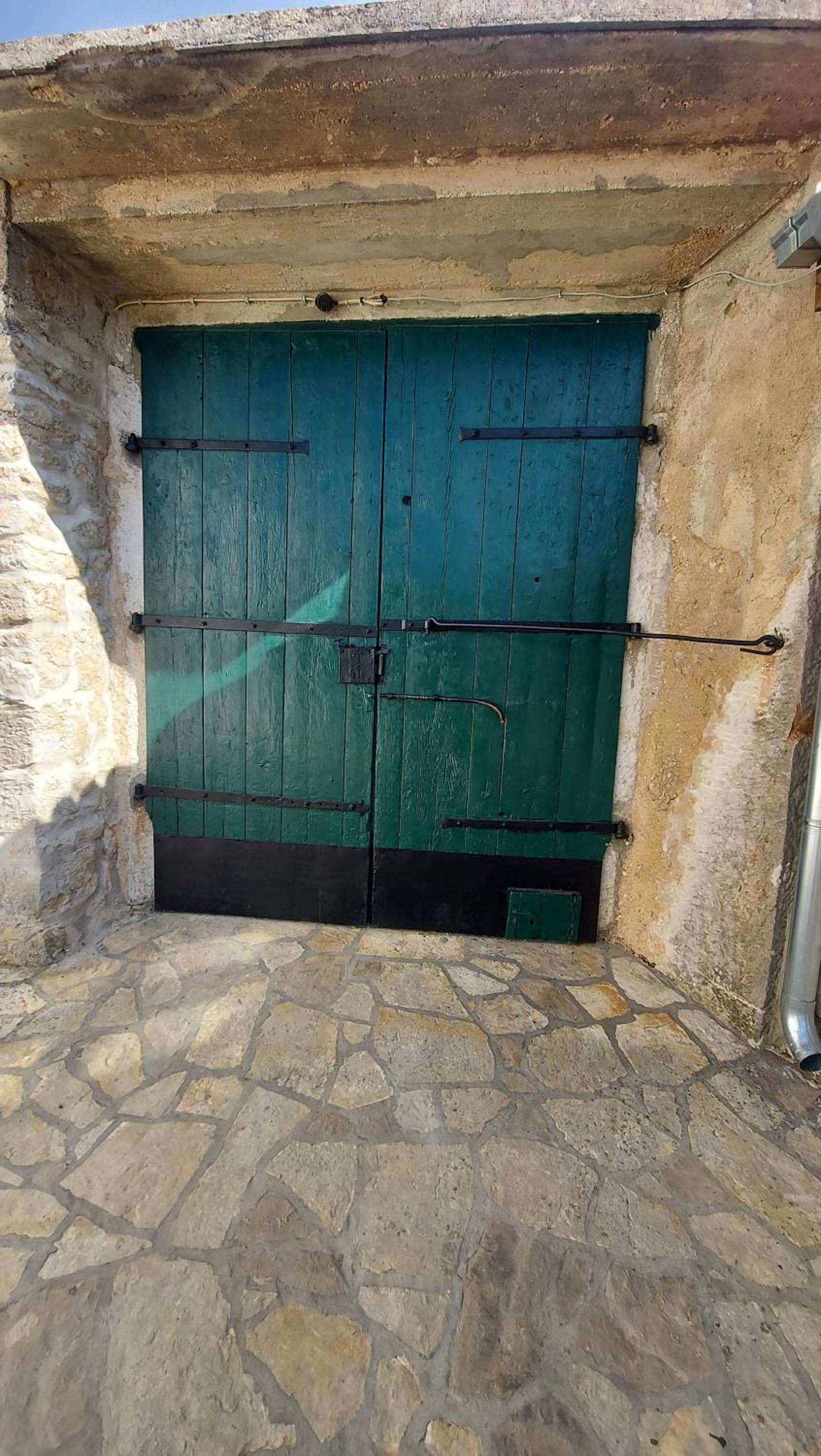 Photo 38