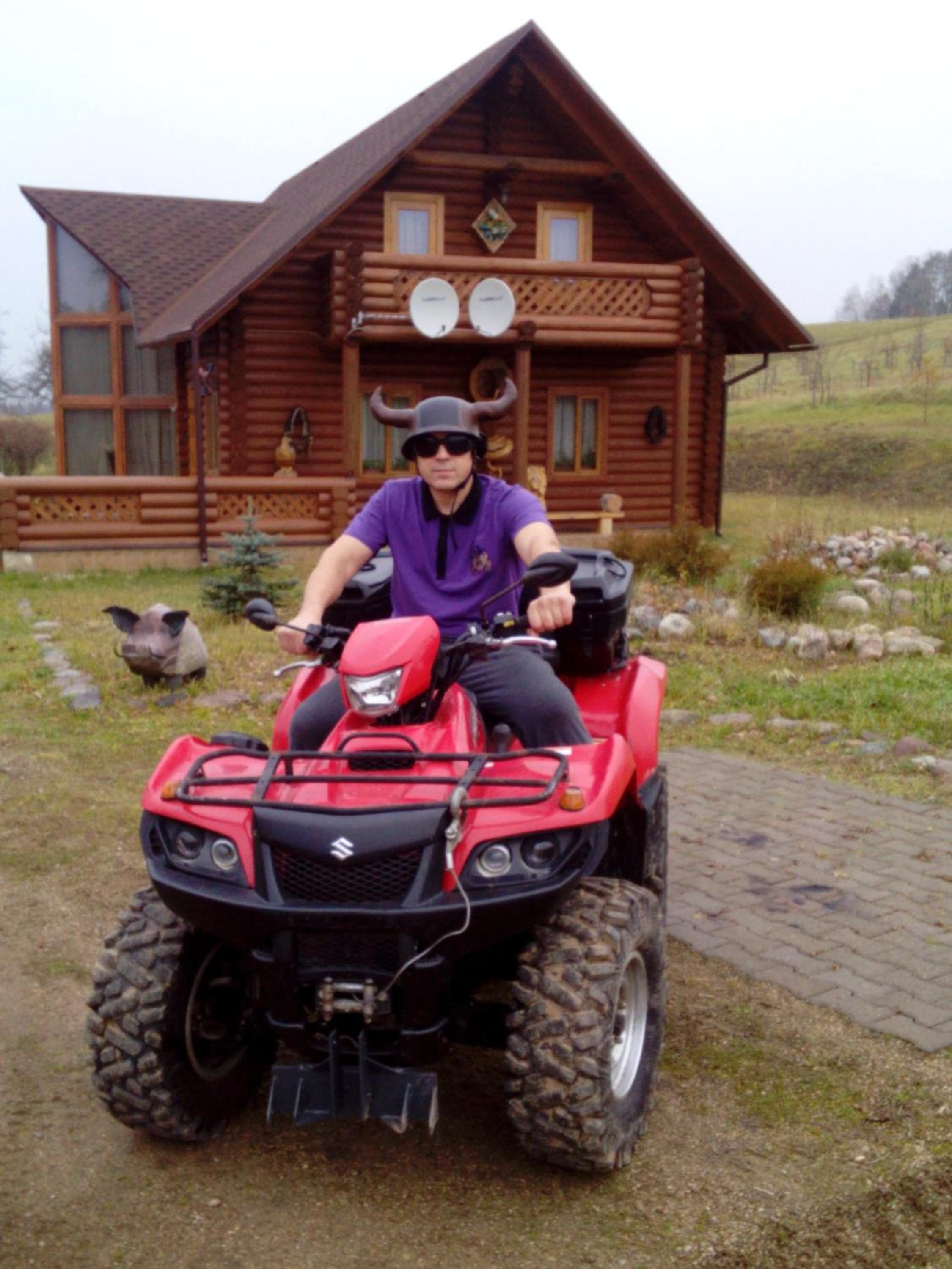 Photo 6