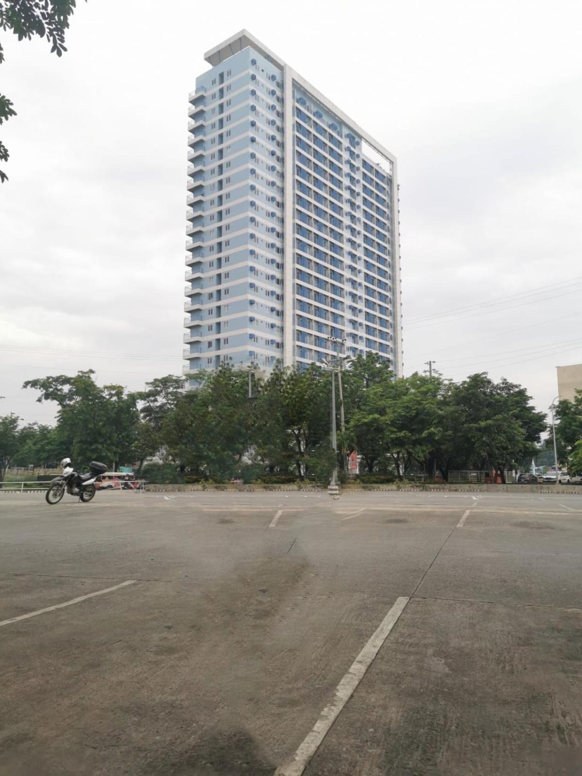 Delta Charlie Staycation CDO view 2