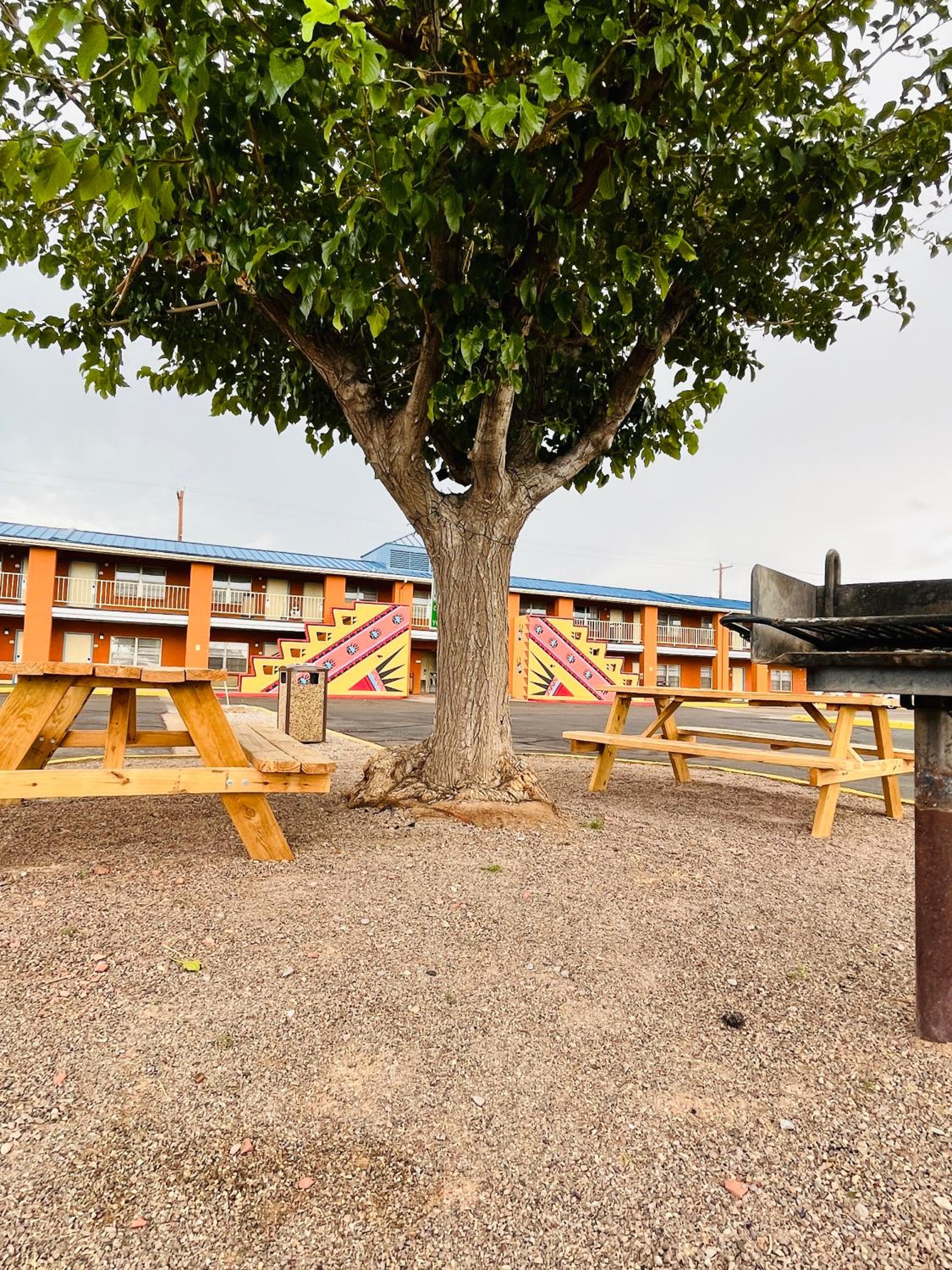Alamogordo Vacations - The Classic Desert Aire Hotel - Property Image 4