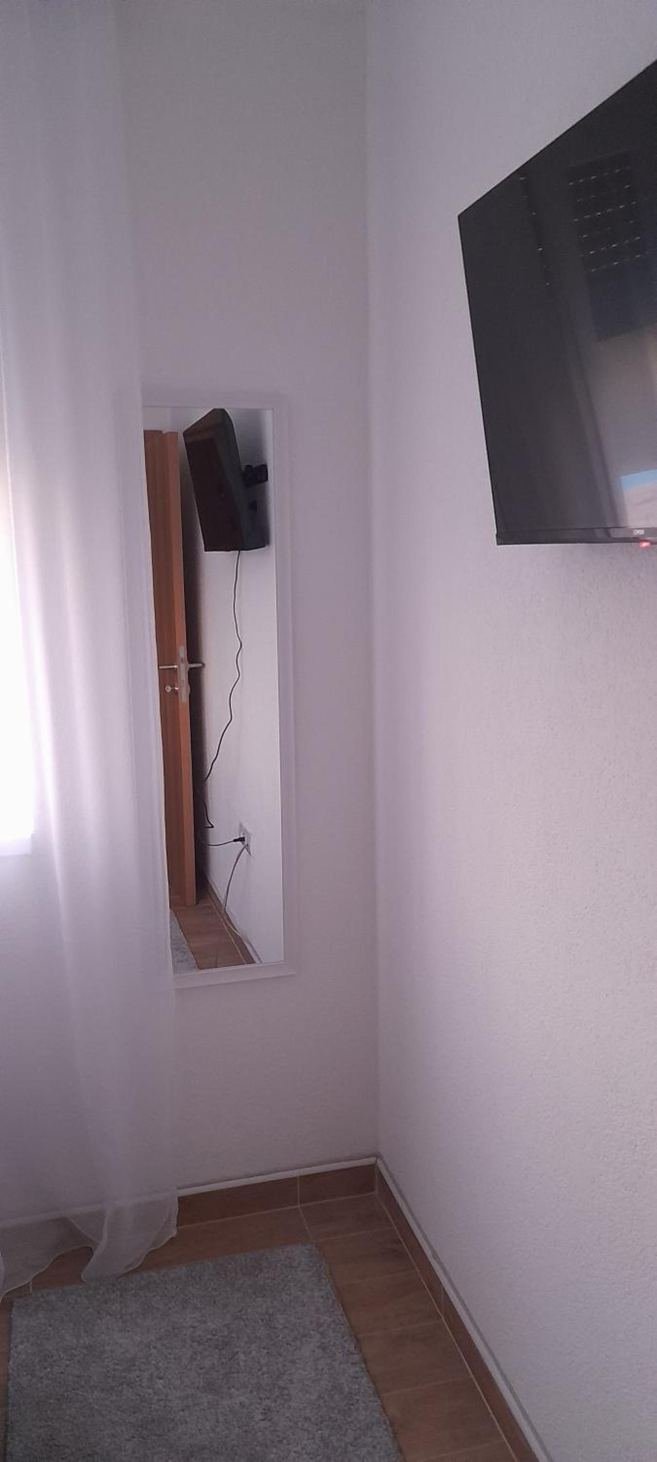 Photo 37