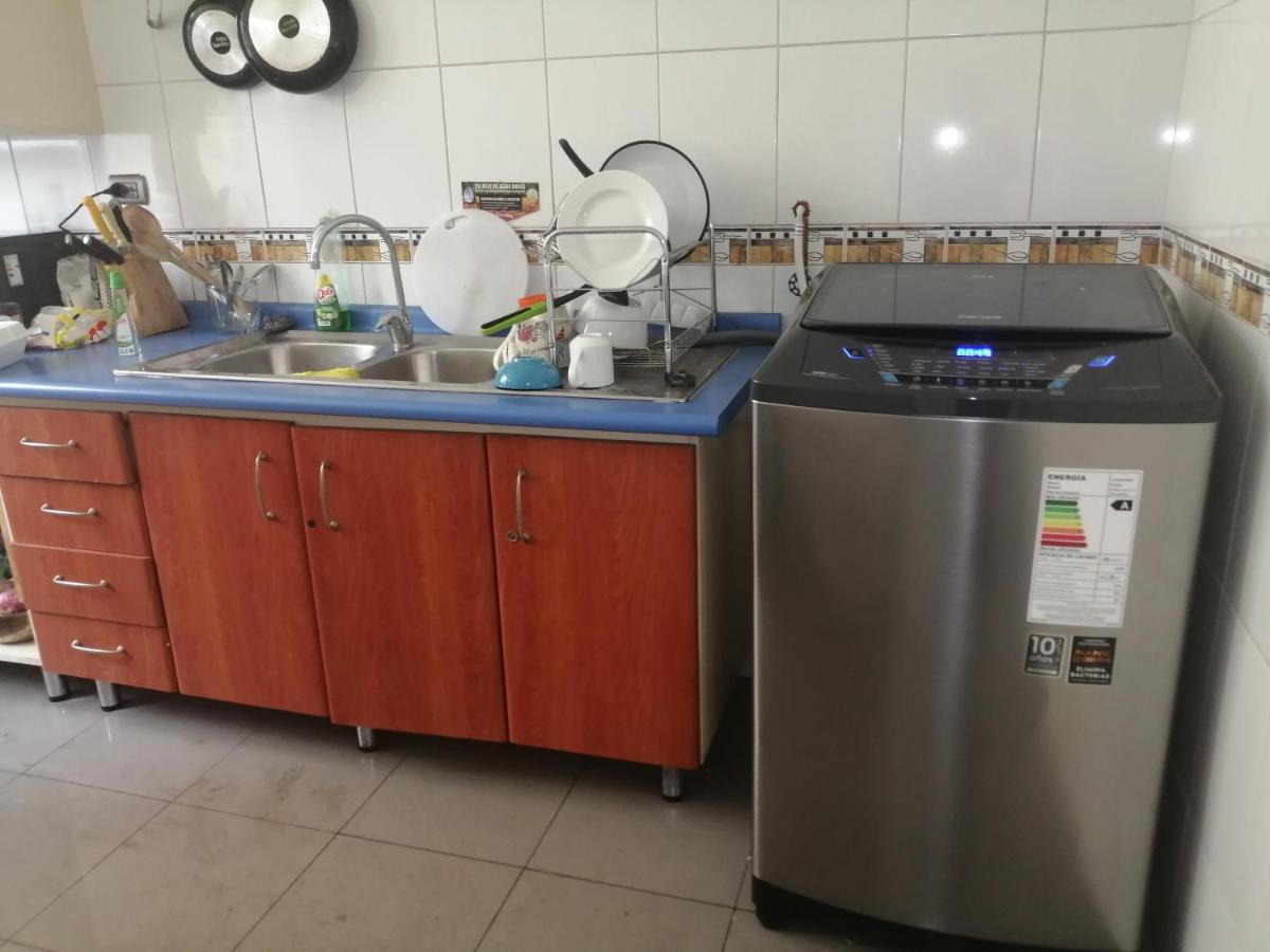 hostal mancora monjitas 755