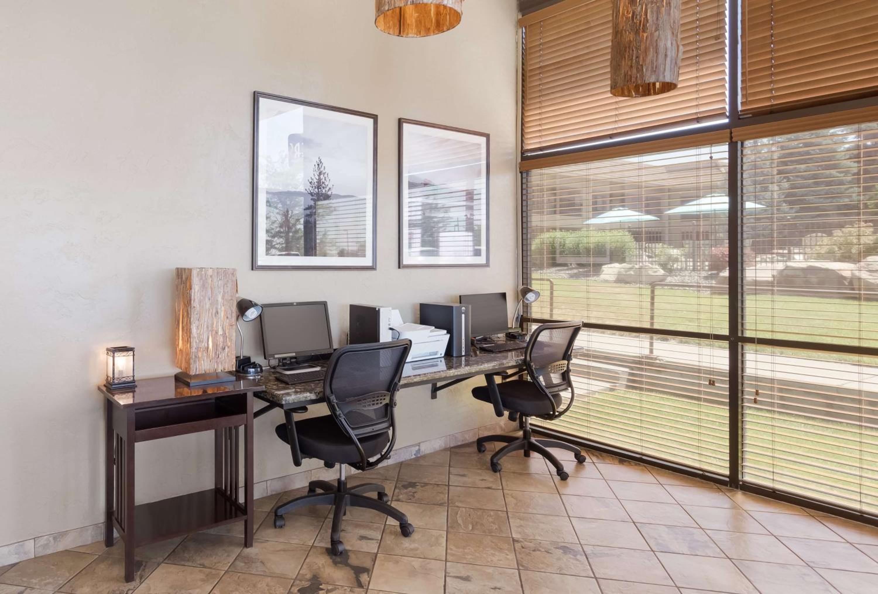 Best Western Foothills Inn