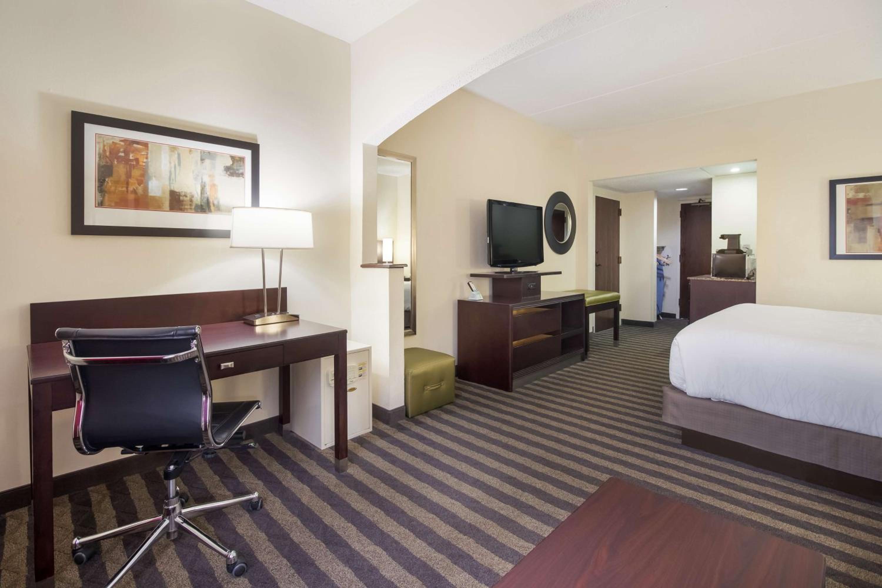 Best Western Suites near Opryland - Property Image 16