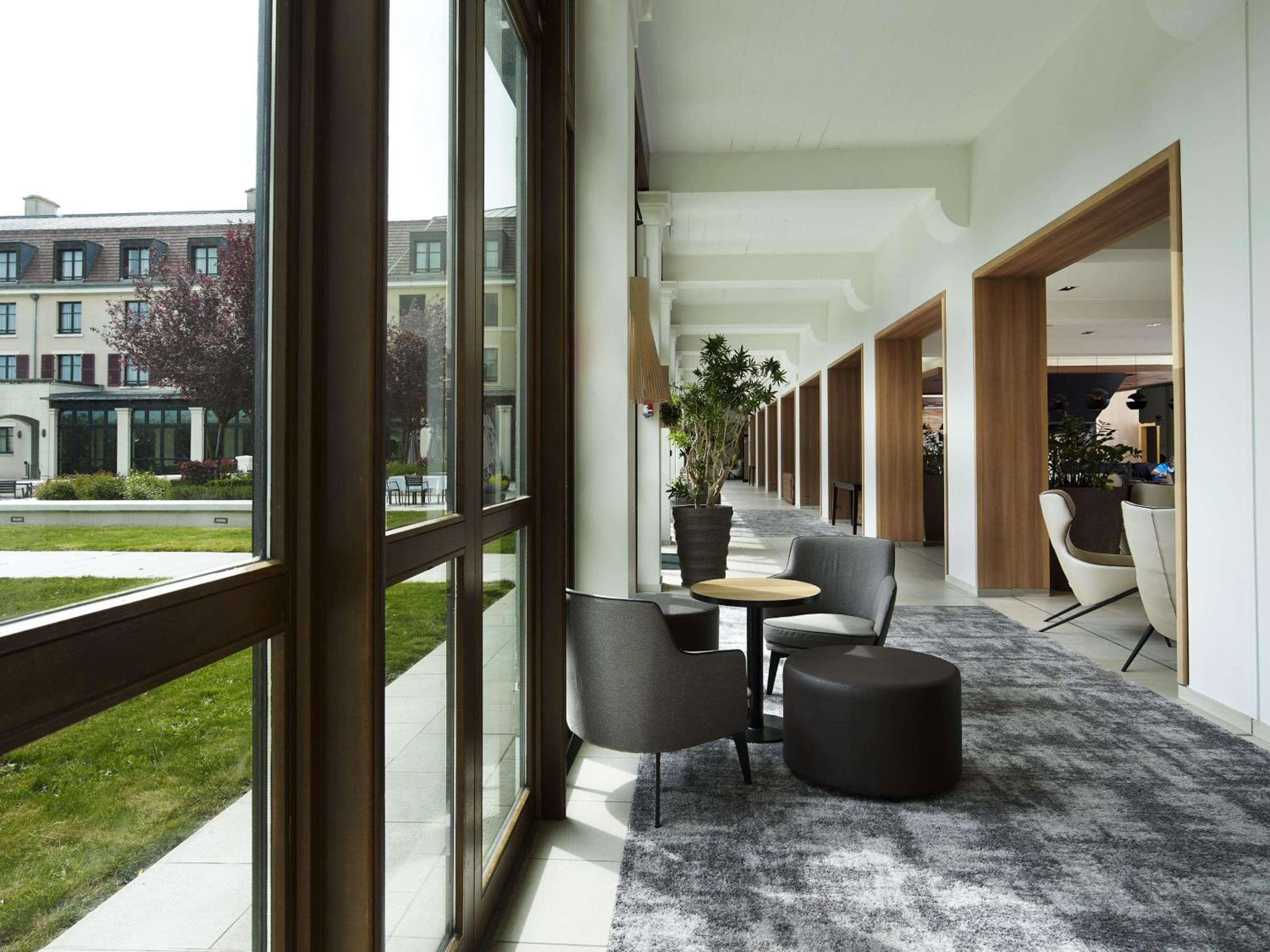 Magny-le-Hongre Vacations - Radisson Blu Hotel Paris, Marne-la-Vallee - Property Image 2